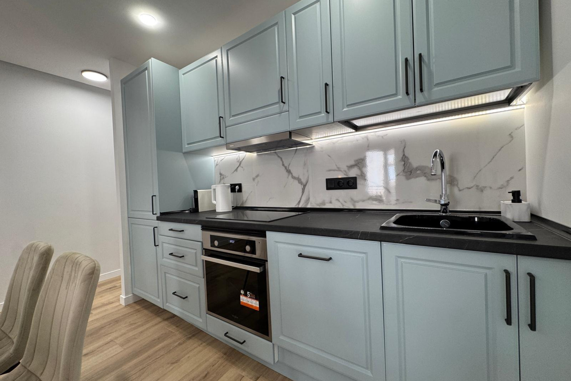 Resale - Apartment  - Torrevieja - Playa del Cura