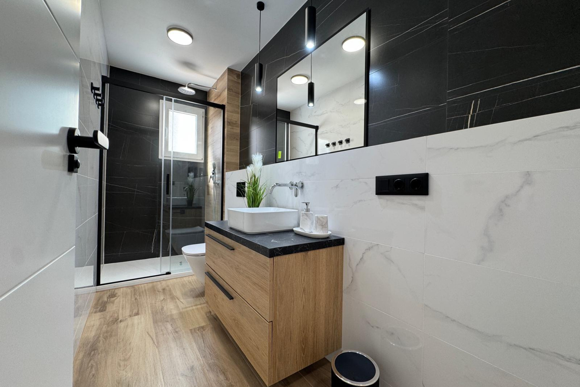 Resale - Apartment  - Torrevieja - Playa del Cura