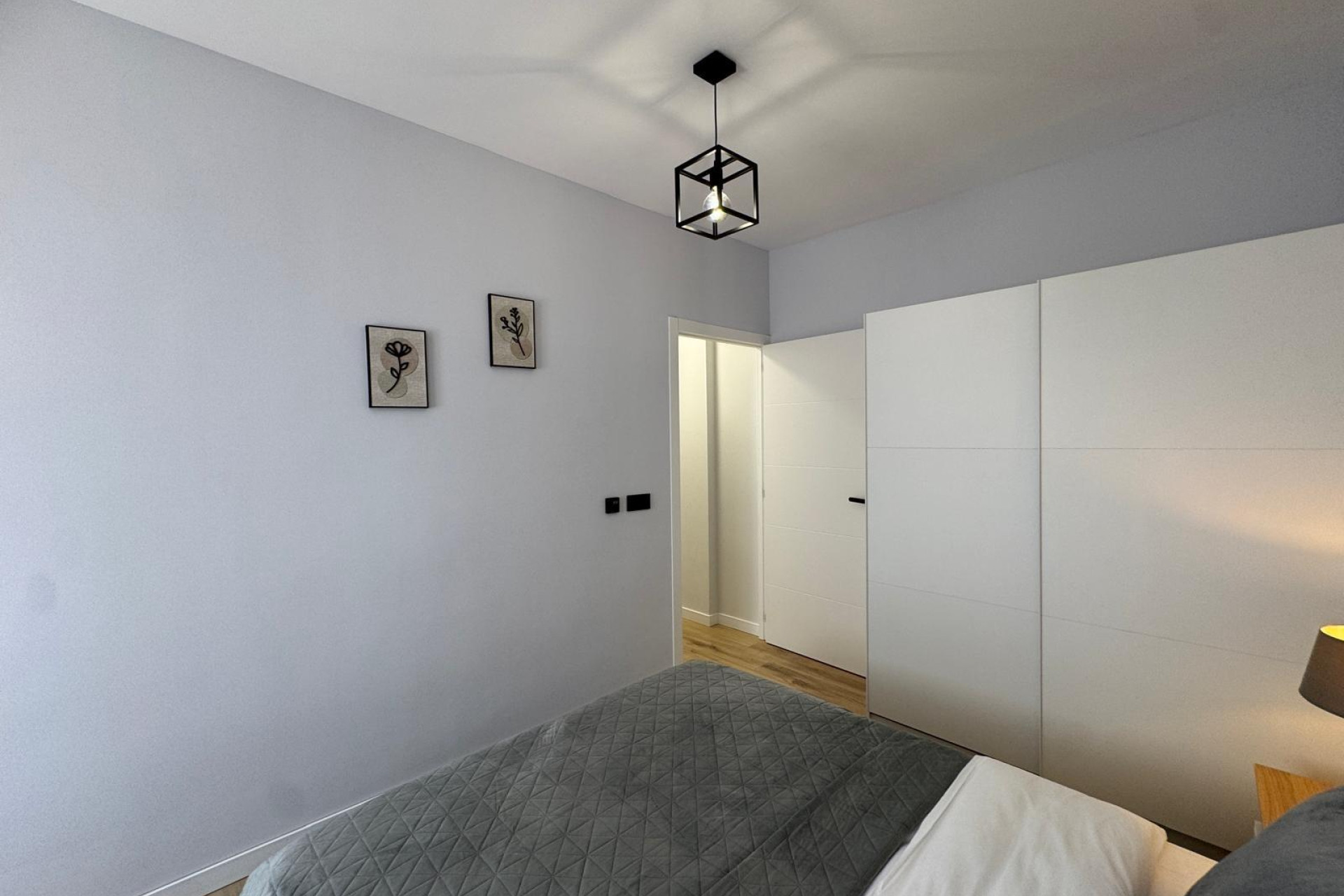 Resale - Apartment  - Torrevieja - Playa del Cura