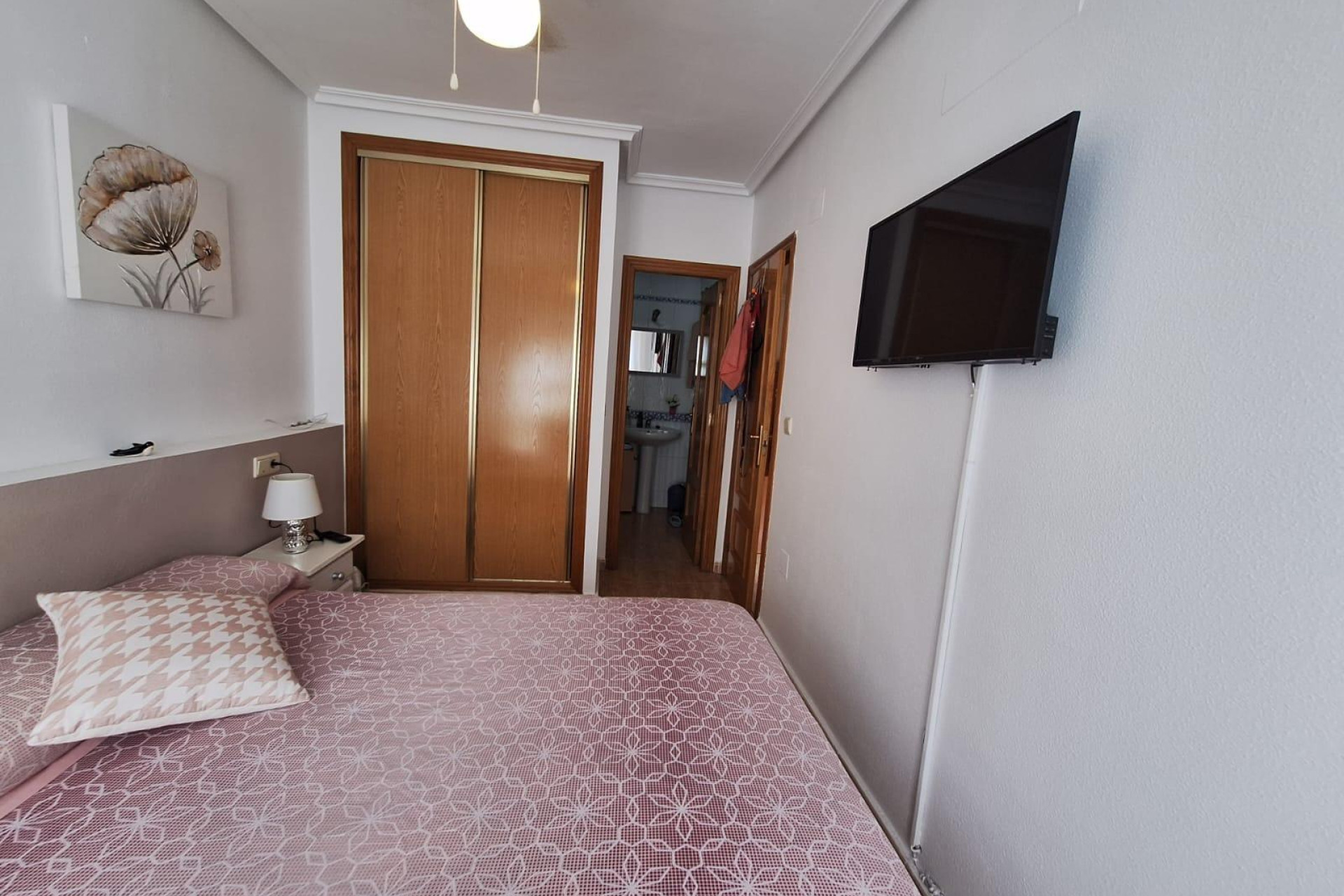 Resale - Apartment  - Torrevieja - Playa del Cura