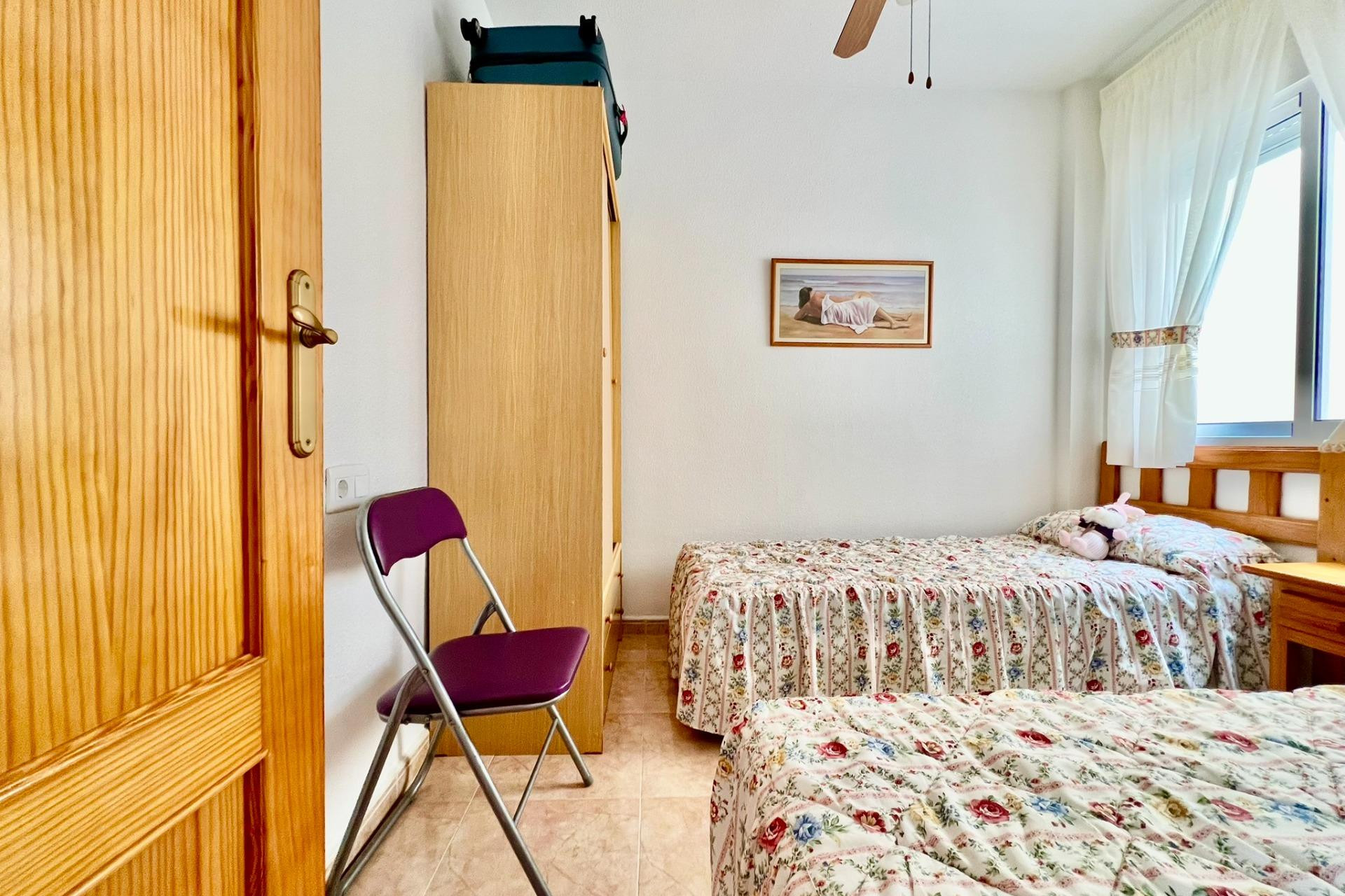 Resale - Apartment  - Torrevieja - Playa del Cura