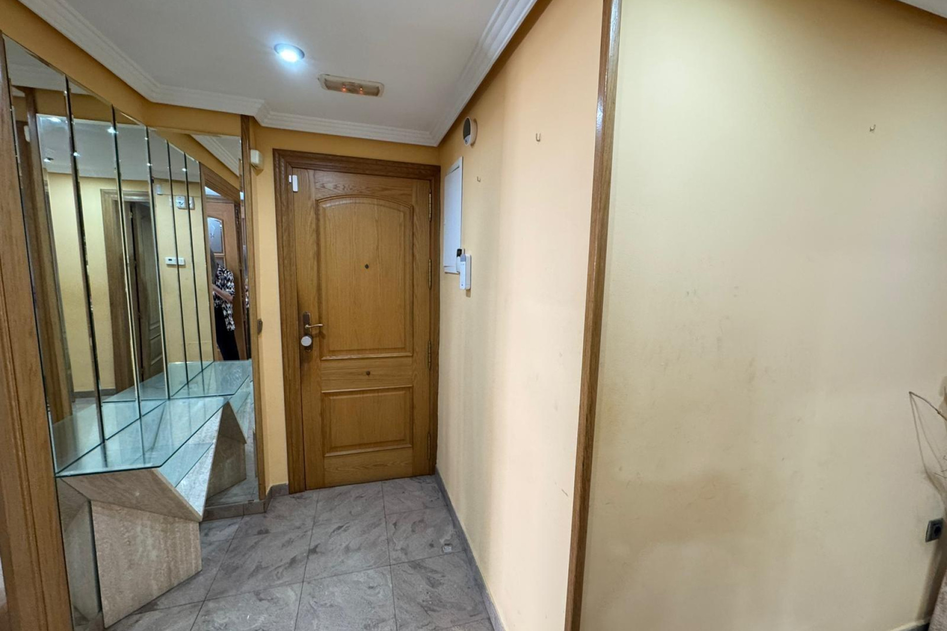 Resale - Apartment  - Torrevieja - Playa del Cura