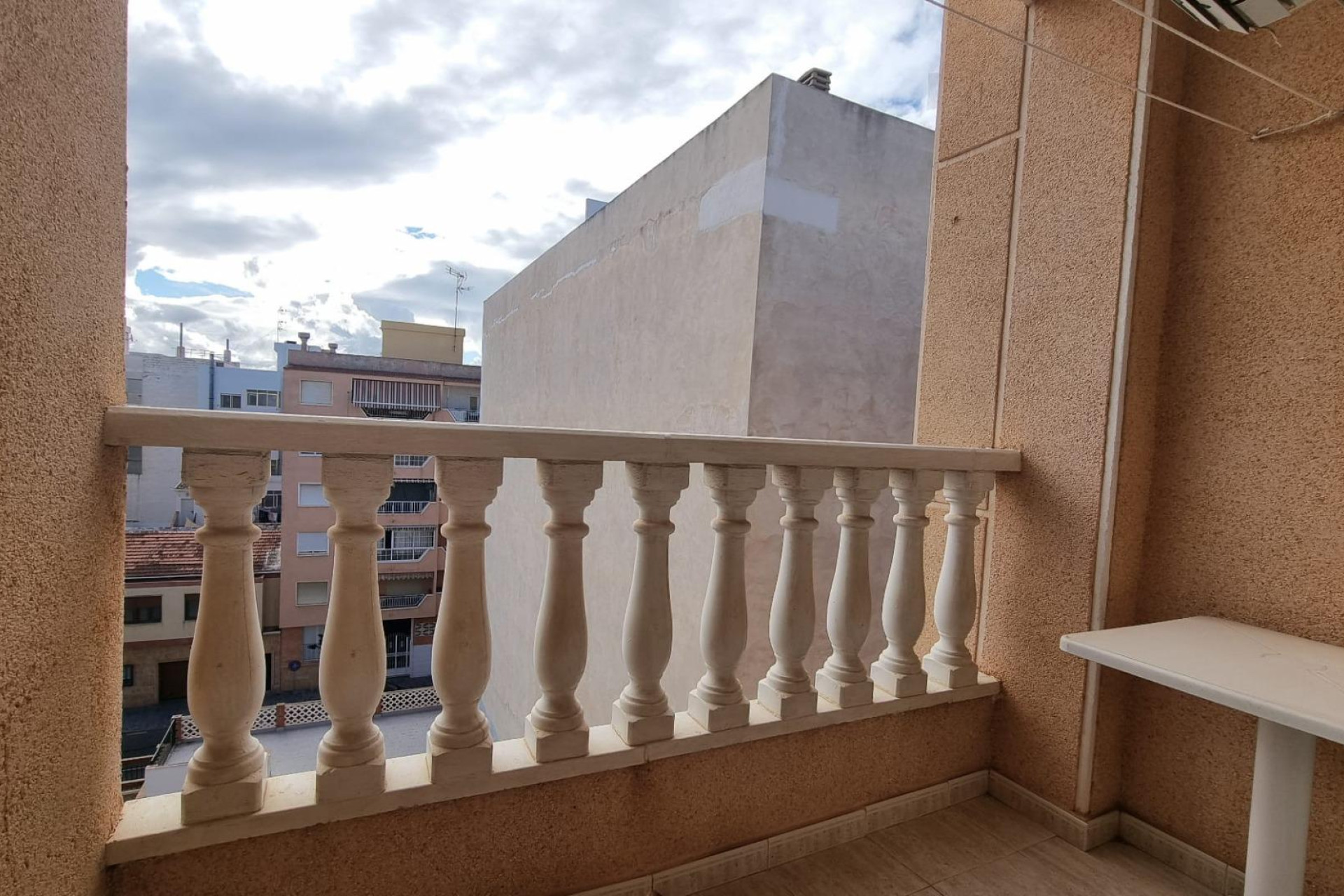 Resale - Apartment  - Torrevieja - Playa del Cura