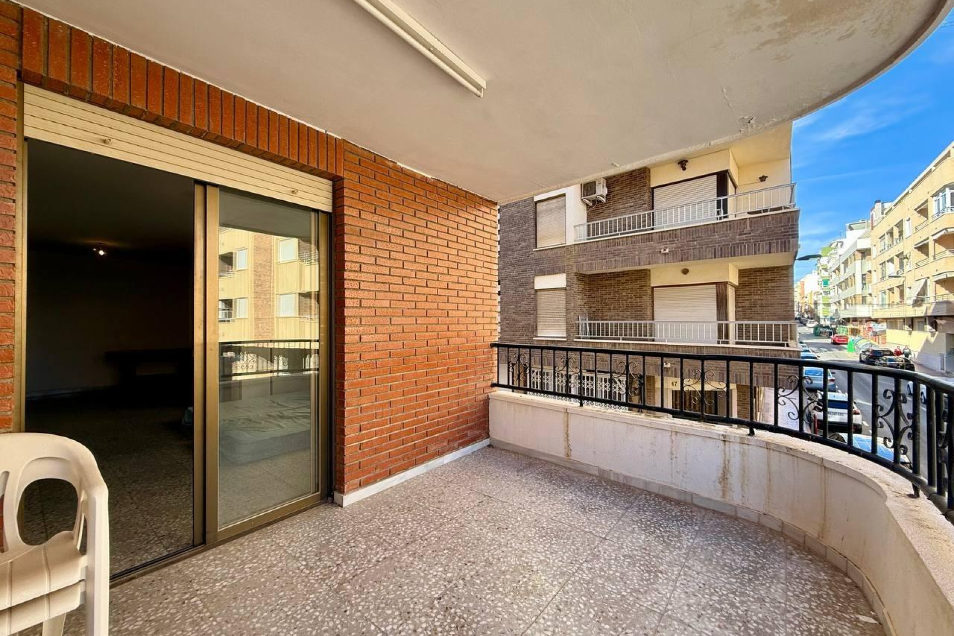 Resale - Apartment  - Torrevieja - Playa del Cura