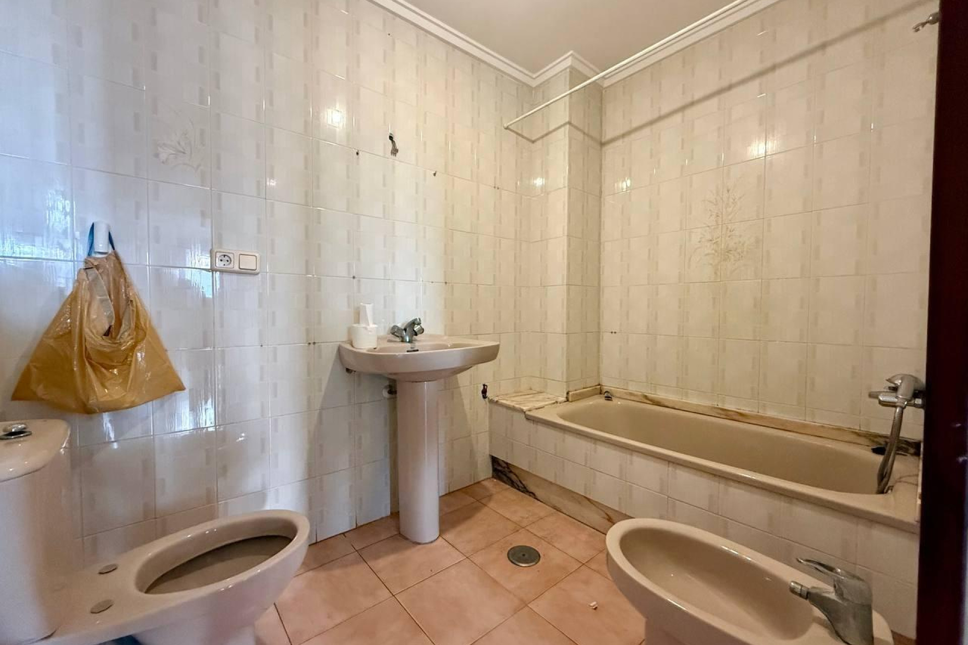 Resale - Apartment  - Torrevieja - Playa del Cura