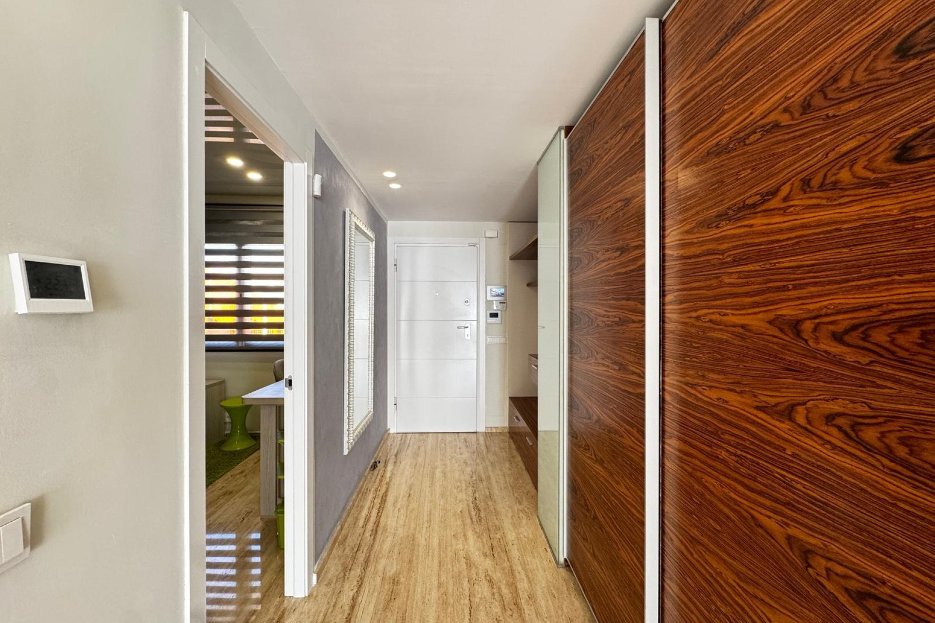 Resale - Apartment  - Torrevieja - Playa del Cura