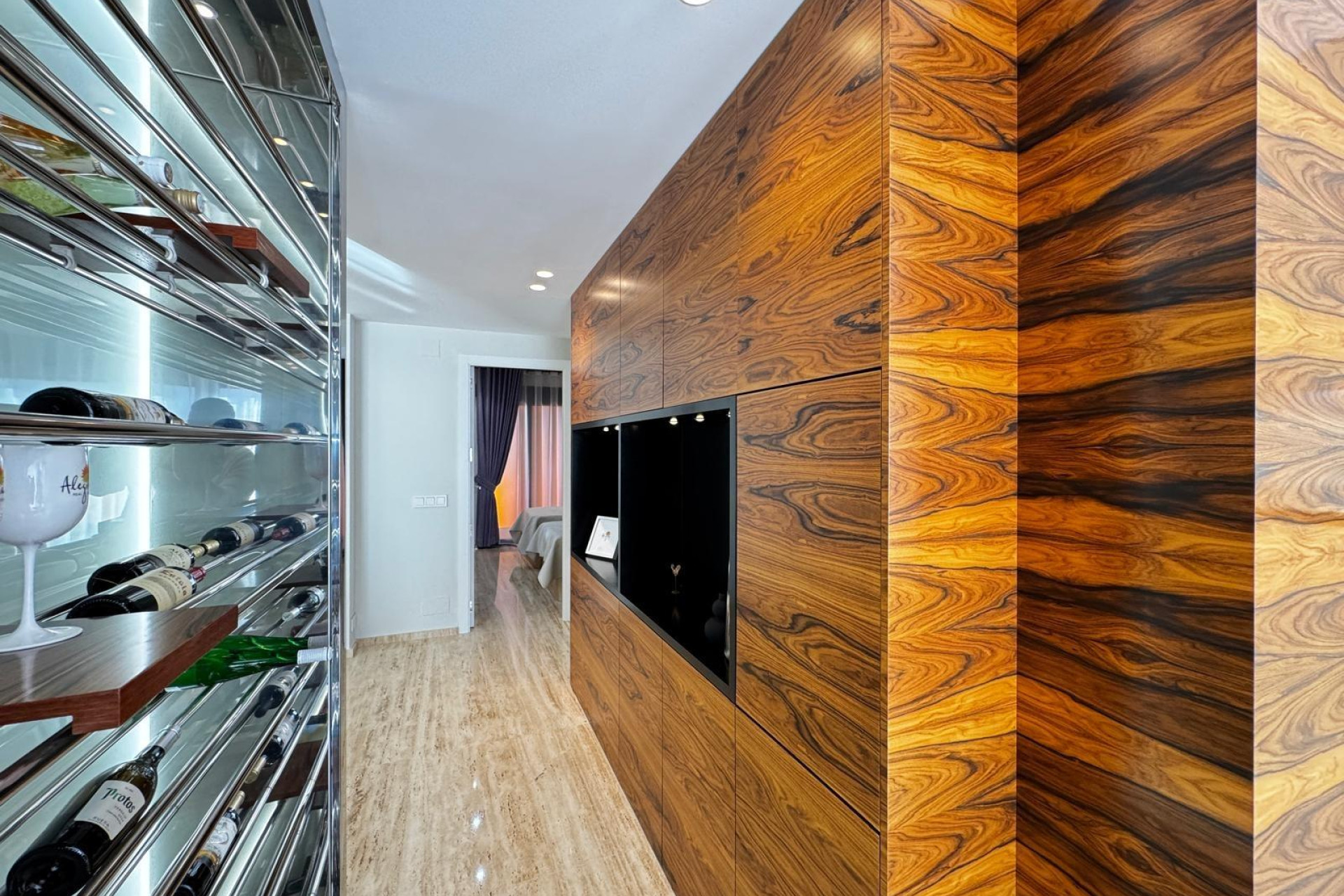 Resale - Apartment  - Torrevieja - Playa del Cura