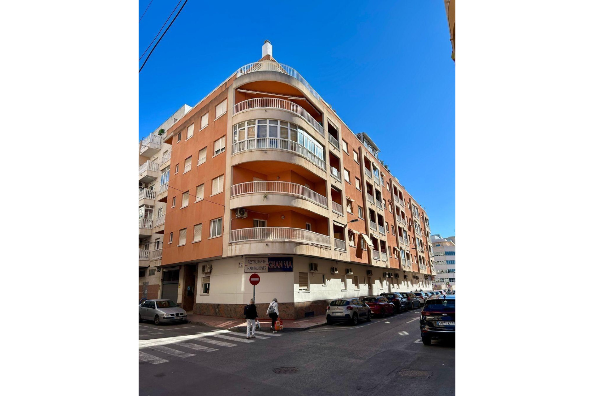 Resale - Apartment  - Torrevieja - Playa del Cura