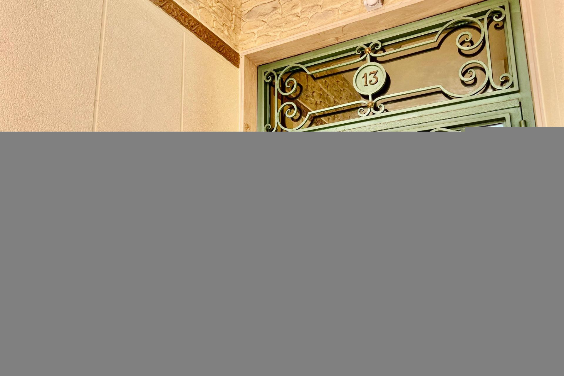 Resale - Apartment  - Torrevieja - Playa del Cura