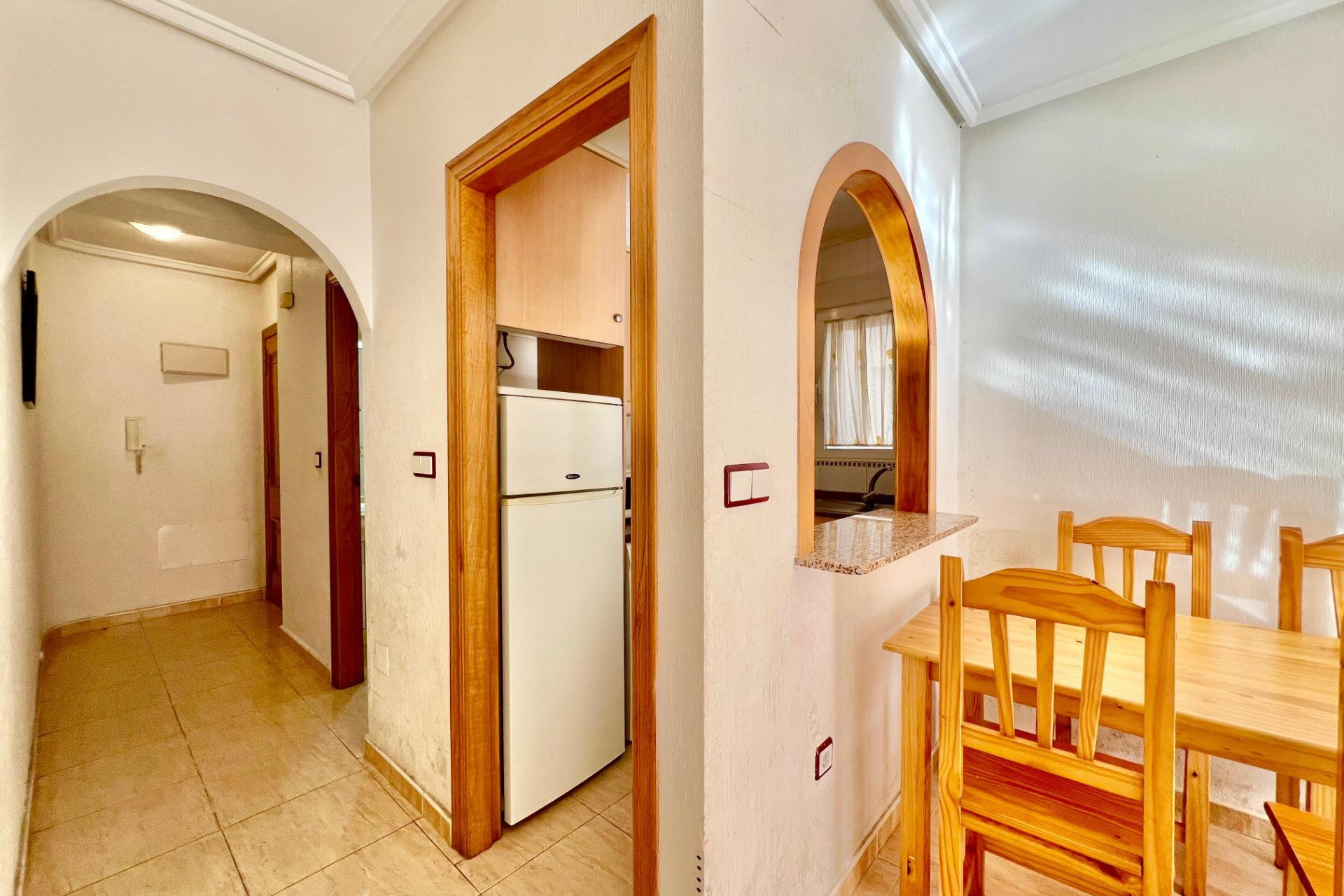 Resale - Apartment  - Torrevieja - Playa del Cura