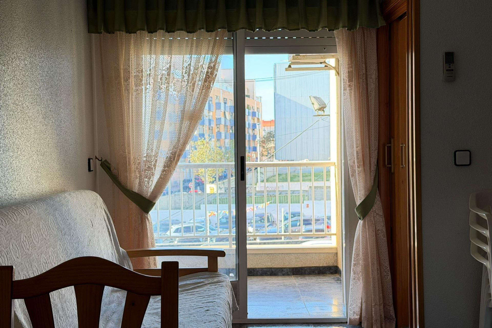 Resale - Apartment  - Torrevieja - Playa del Cura