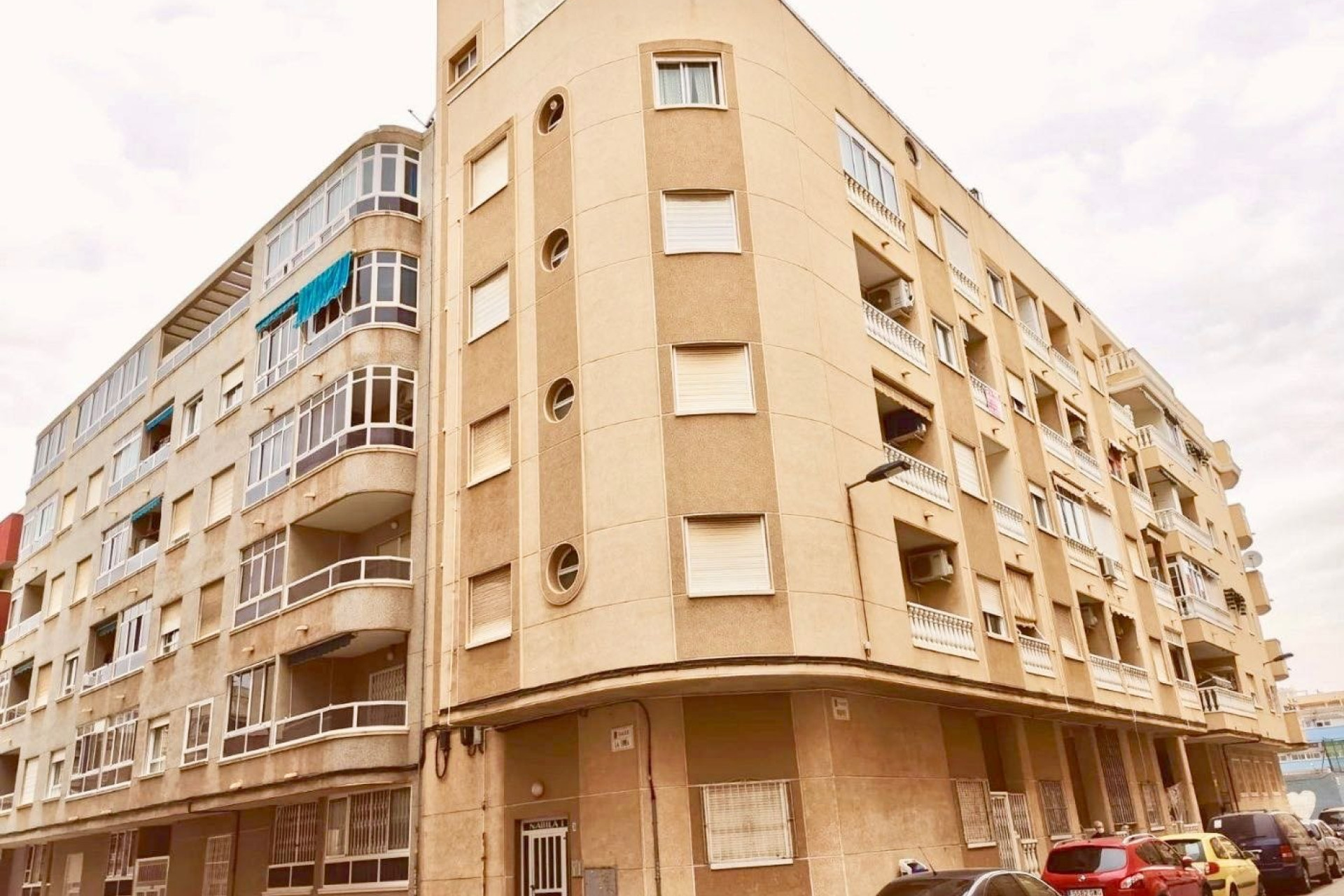 Resale - Apartment  - Torrevieja - Playa del cura