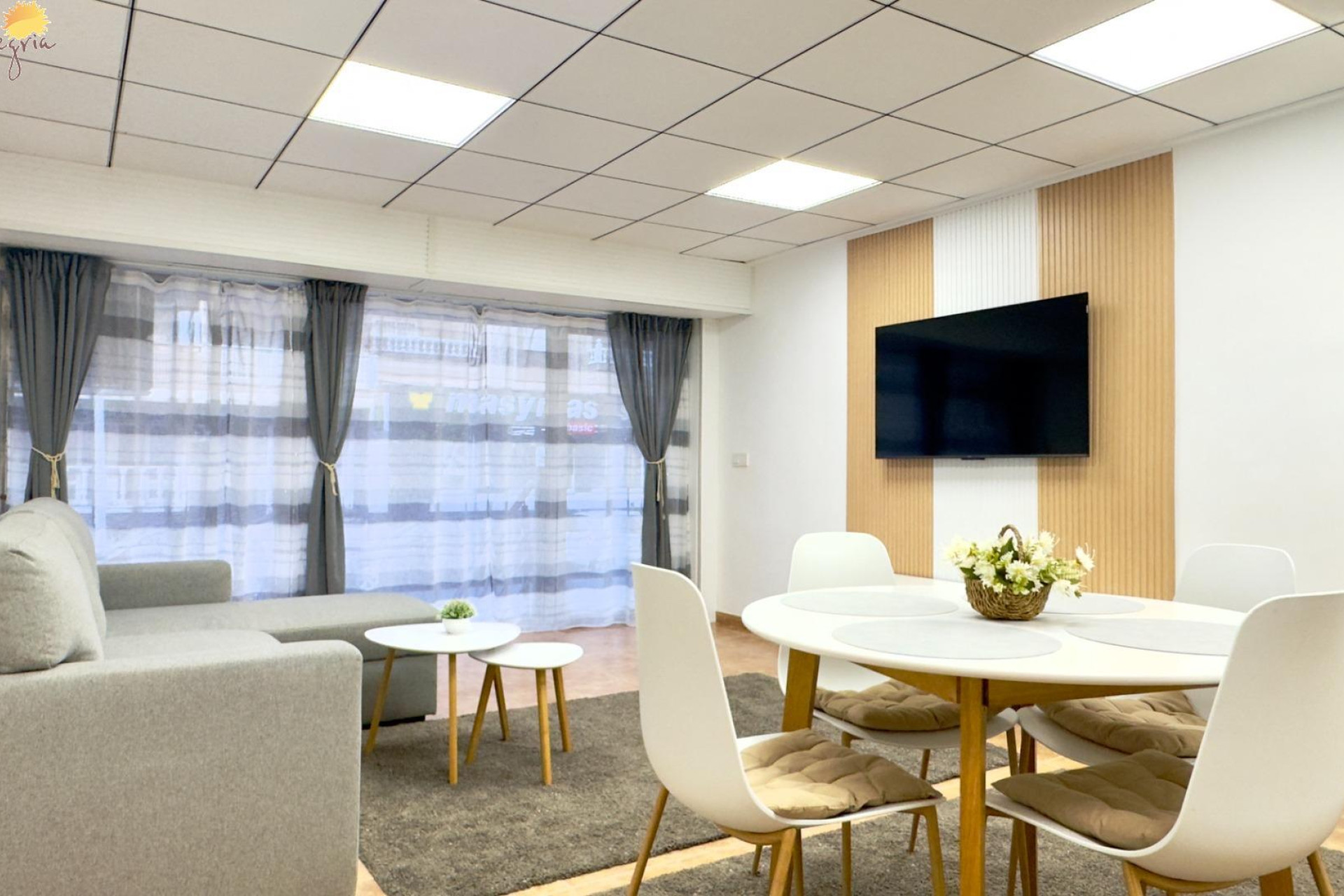 Resale - Apartment  - Torrevieja - Playa del Cura