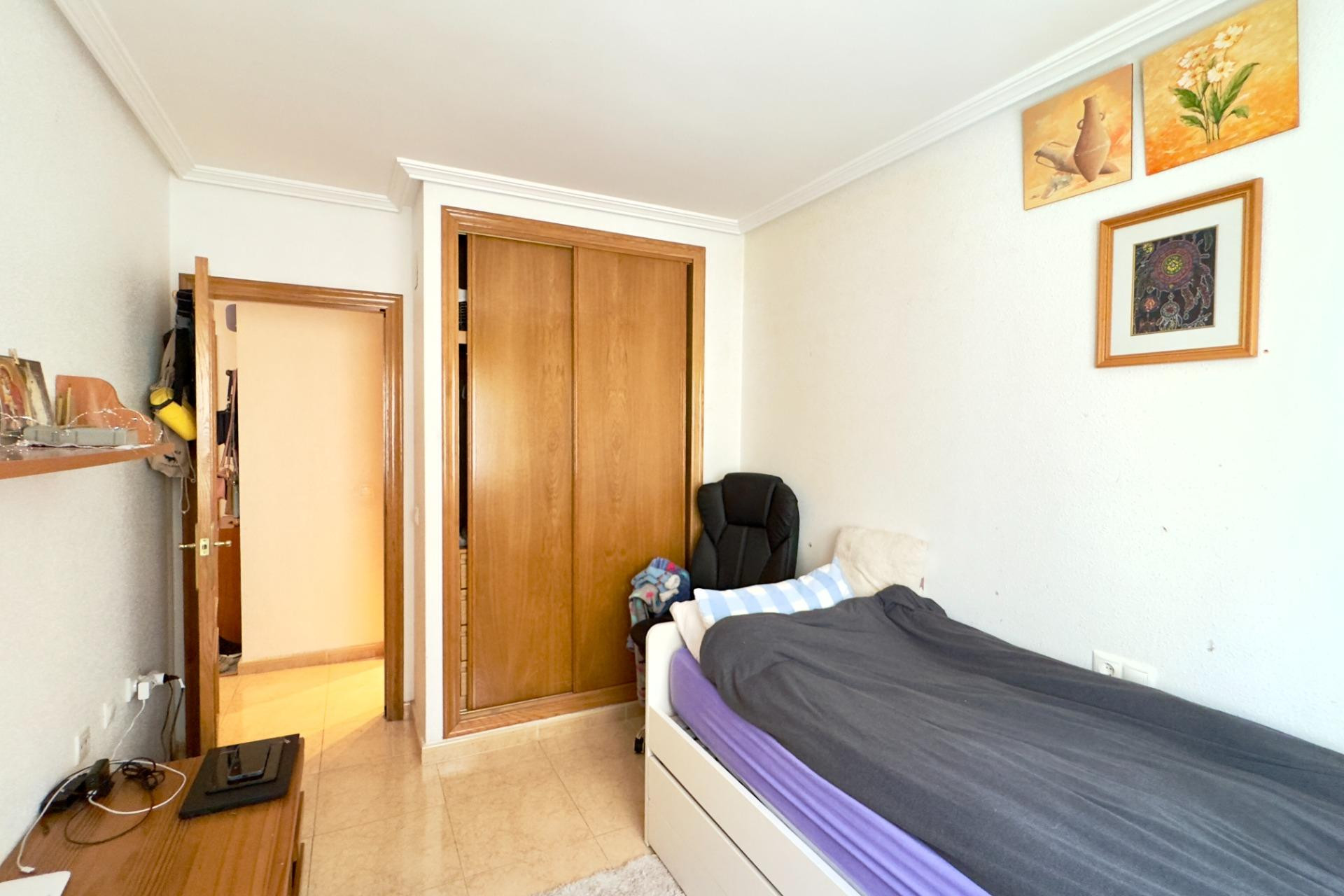 Resale - Apartment  - Torrevieja - Playa del Cura