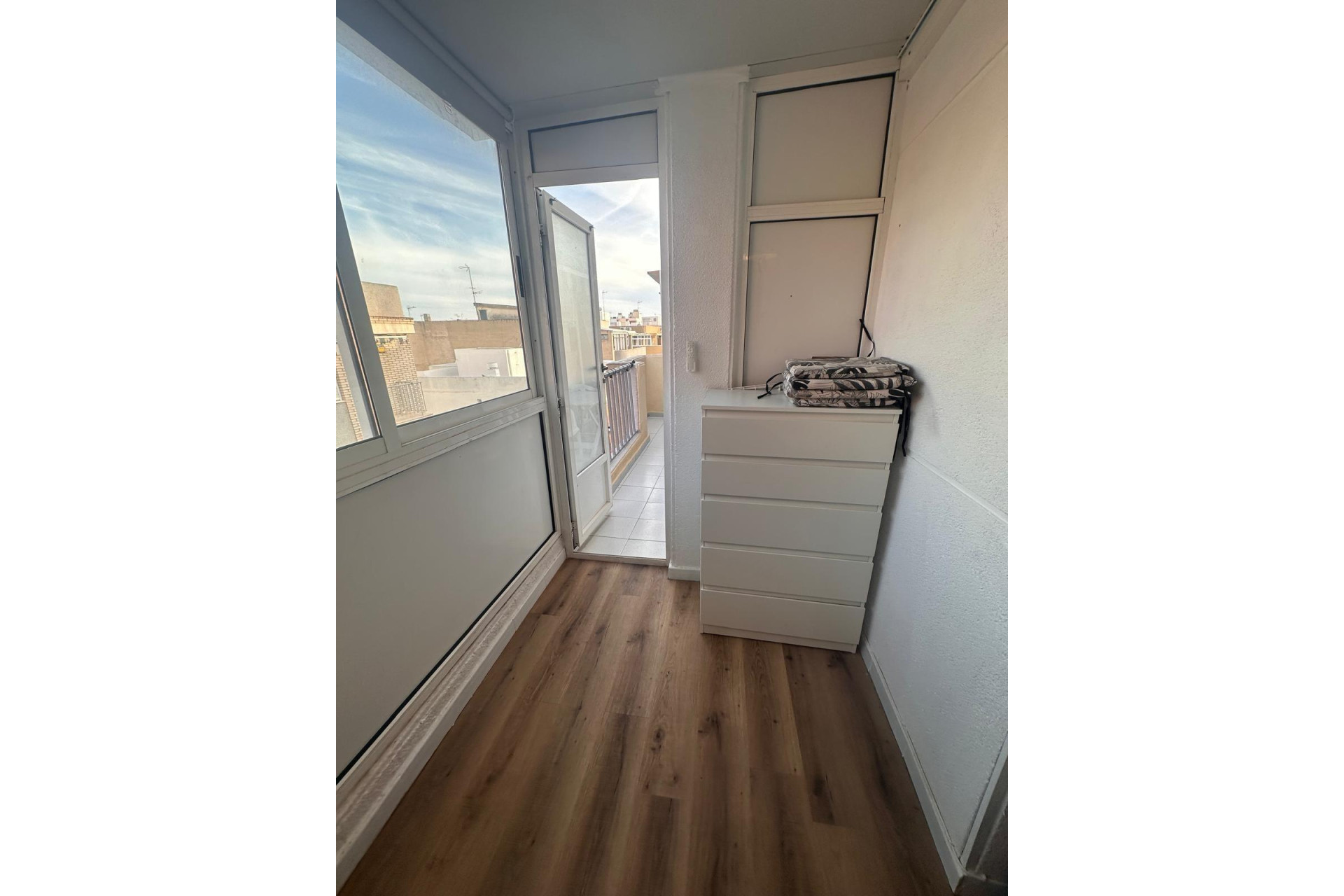 Resale - Apartment  - Torrevieja - Playa del Cura