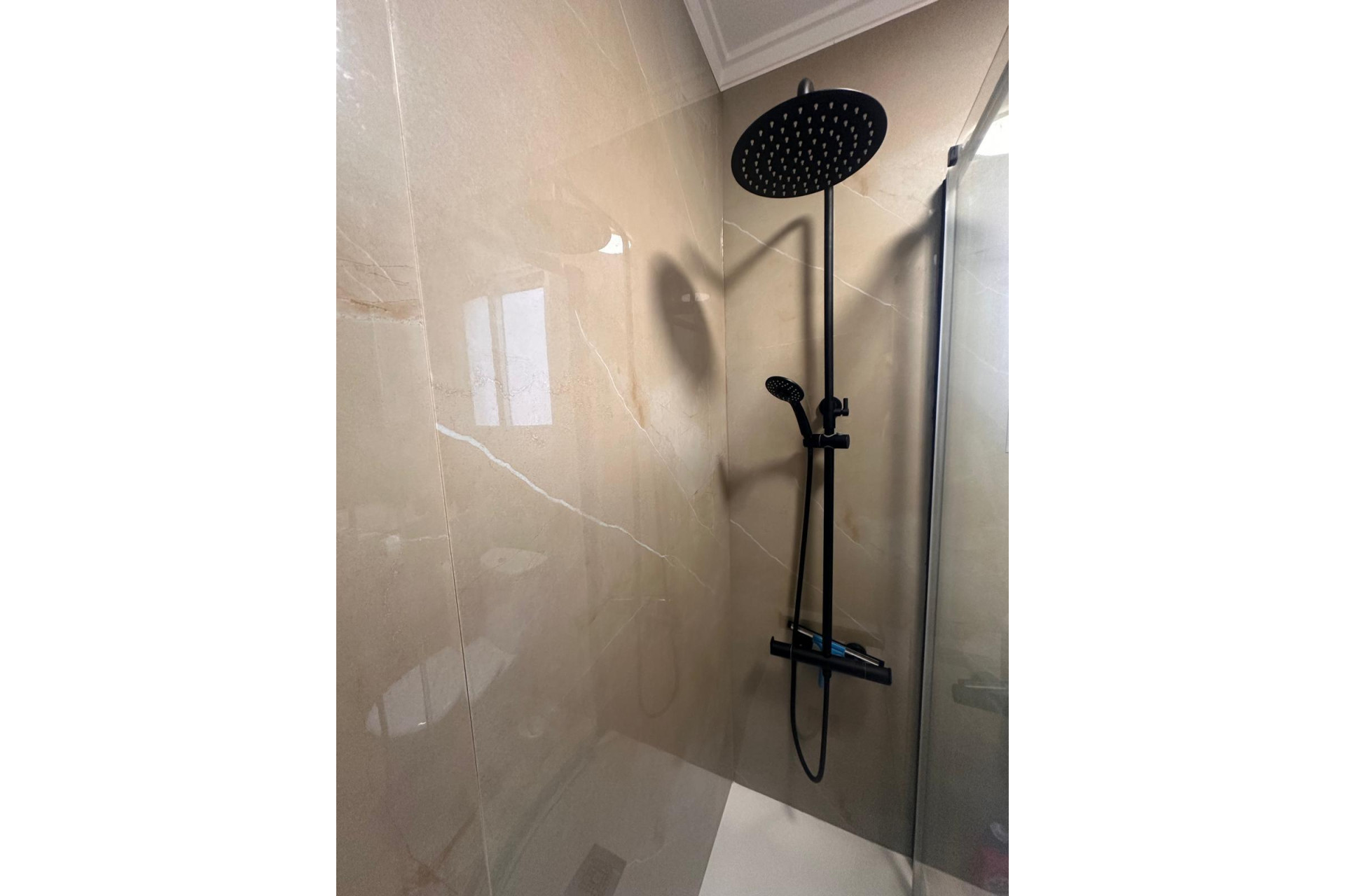 Resale - Apartment  - Torrevieja - Playa del Cura