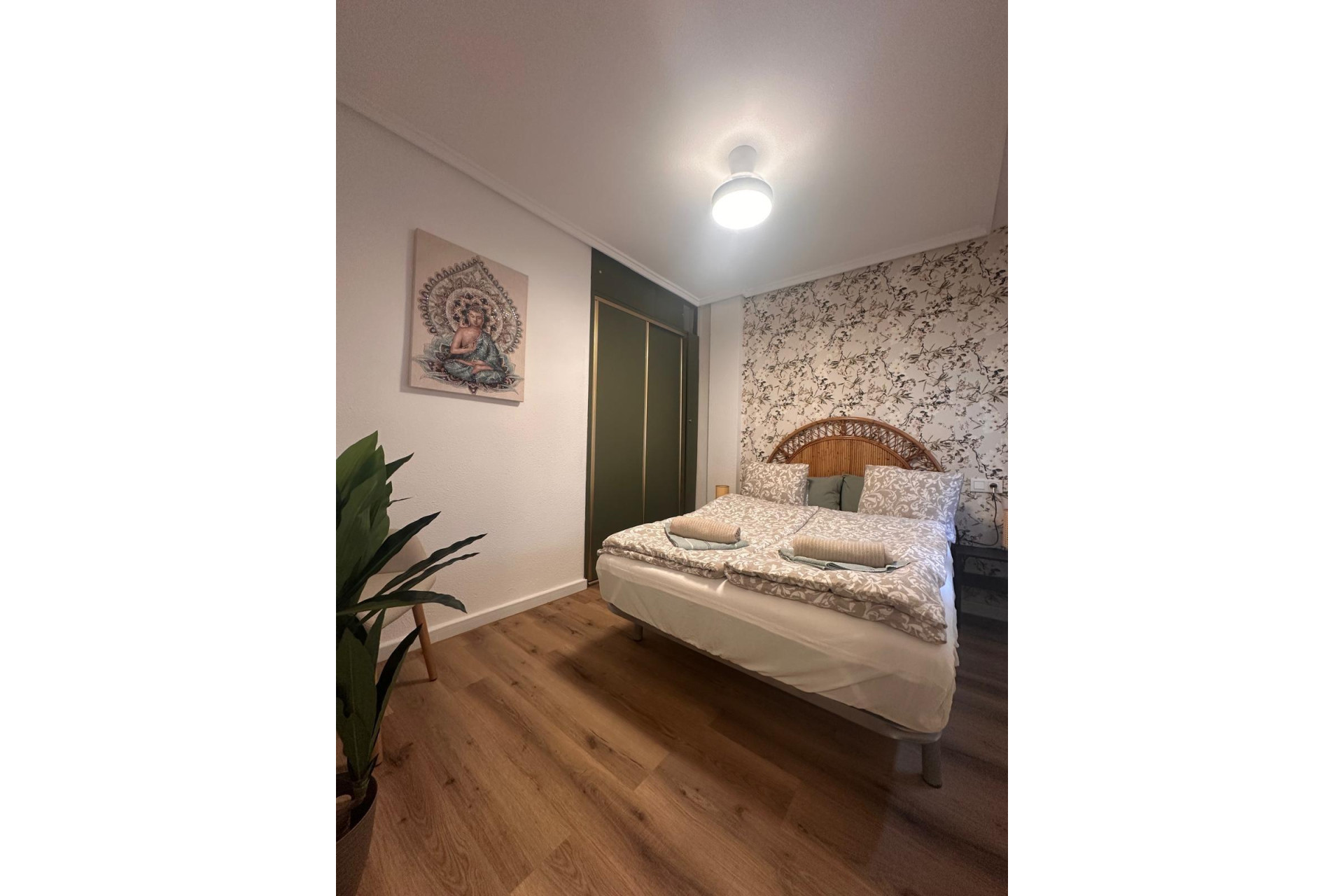 Resale - Apartment  - Torrevieja - Playa del Cura