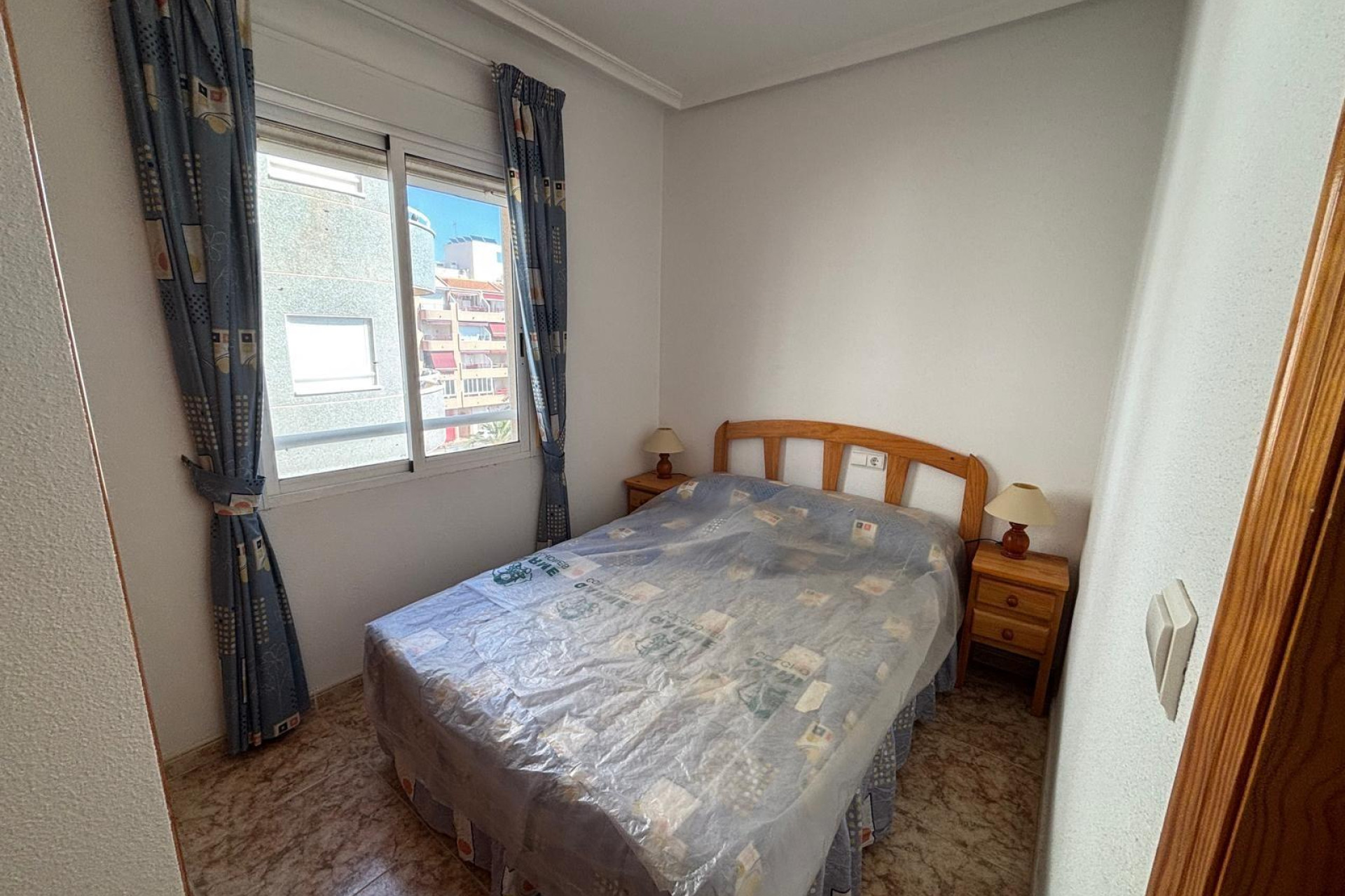 Resale - Apartment  - Torrevieja - Playa del Cura