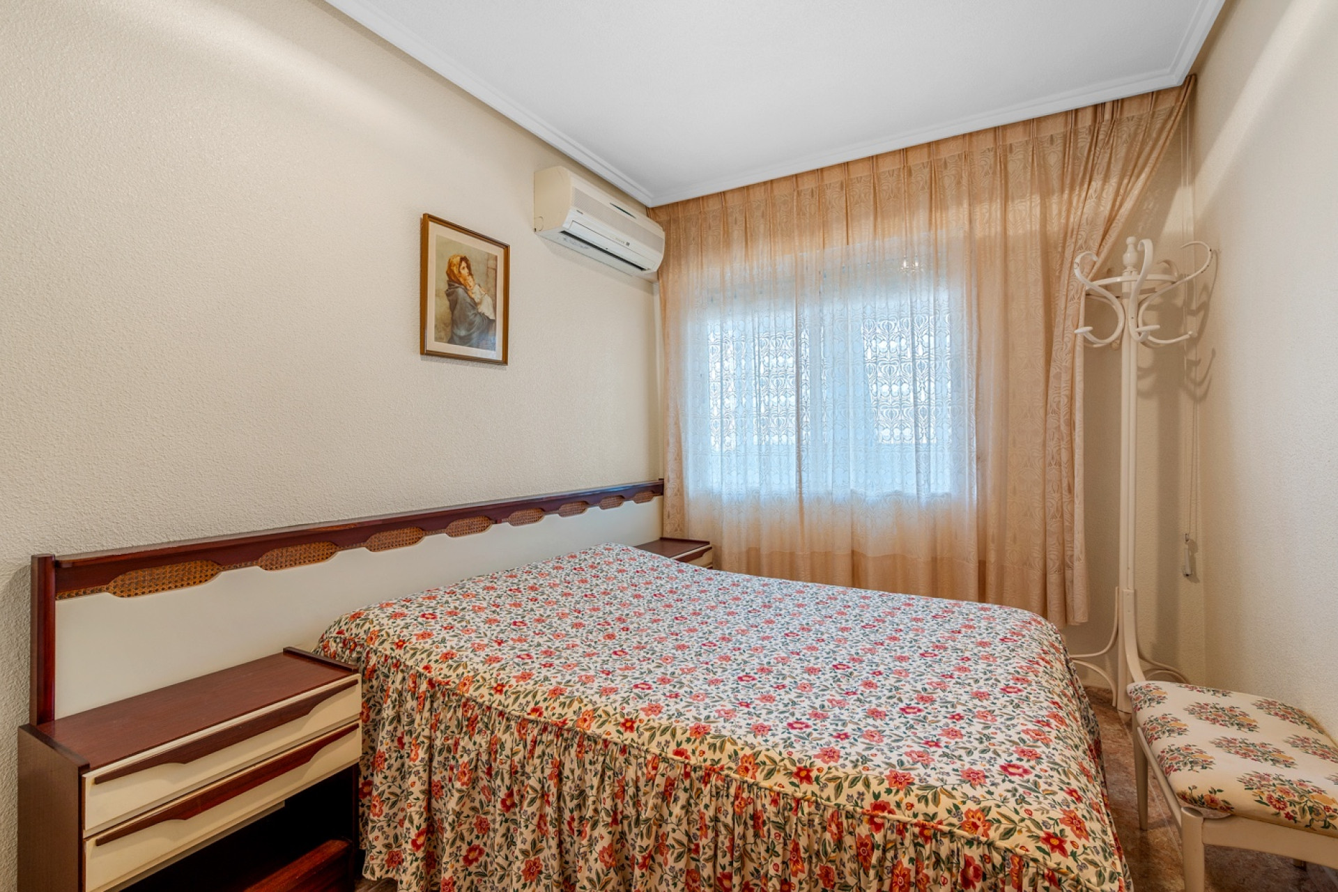 Resale - Apartment  - Torrevieja - Playa Del Cura