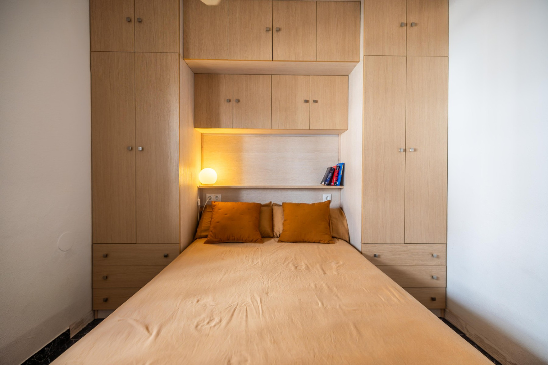 Resale - Apartment  - Torrevieja - Playa Los Naufragos