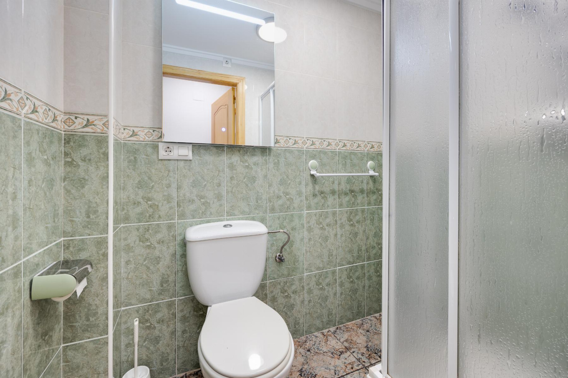 Resale - Apartment  - Torrevieja - PLAYA NAUFRAGOS