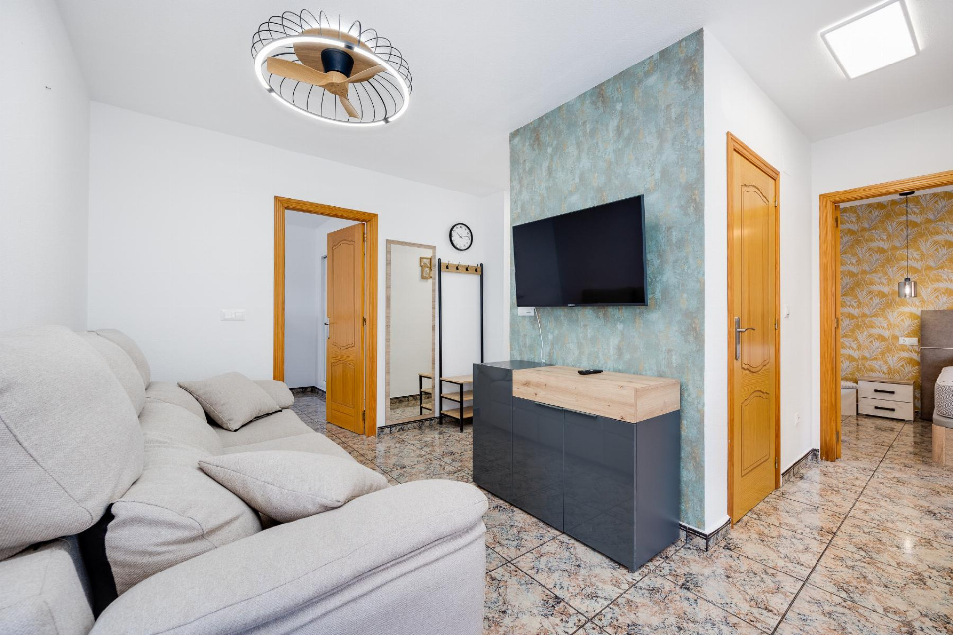 Resale - Apartment  - Torrevieja - PLAYA NAUFRAGOS