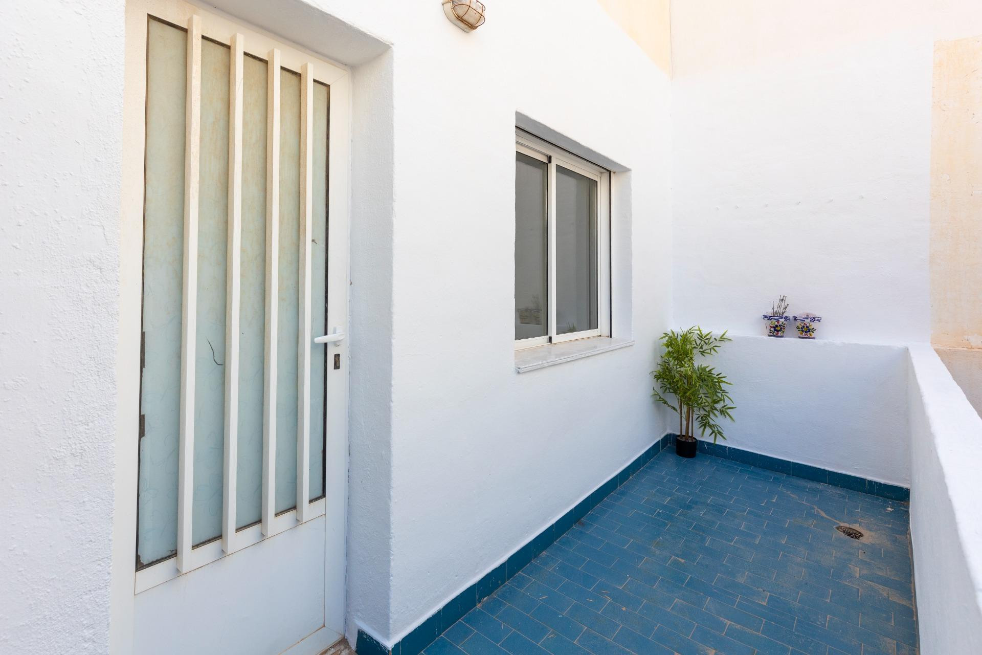 Resale - Apartment  - Torrevieja - Puerto Deportivo