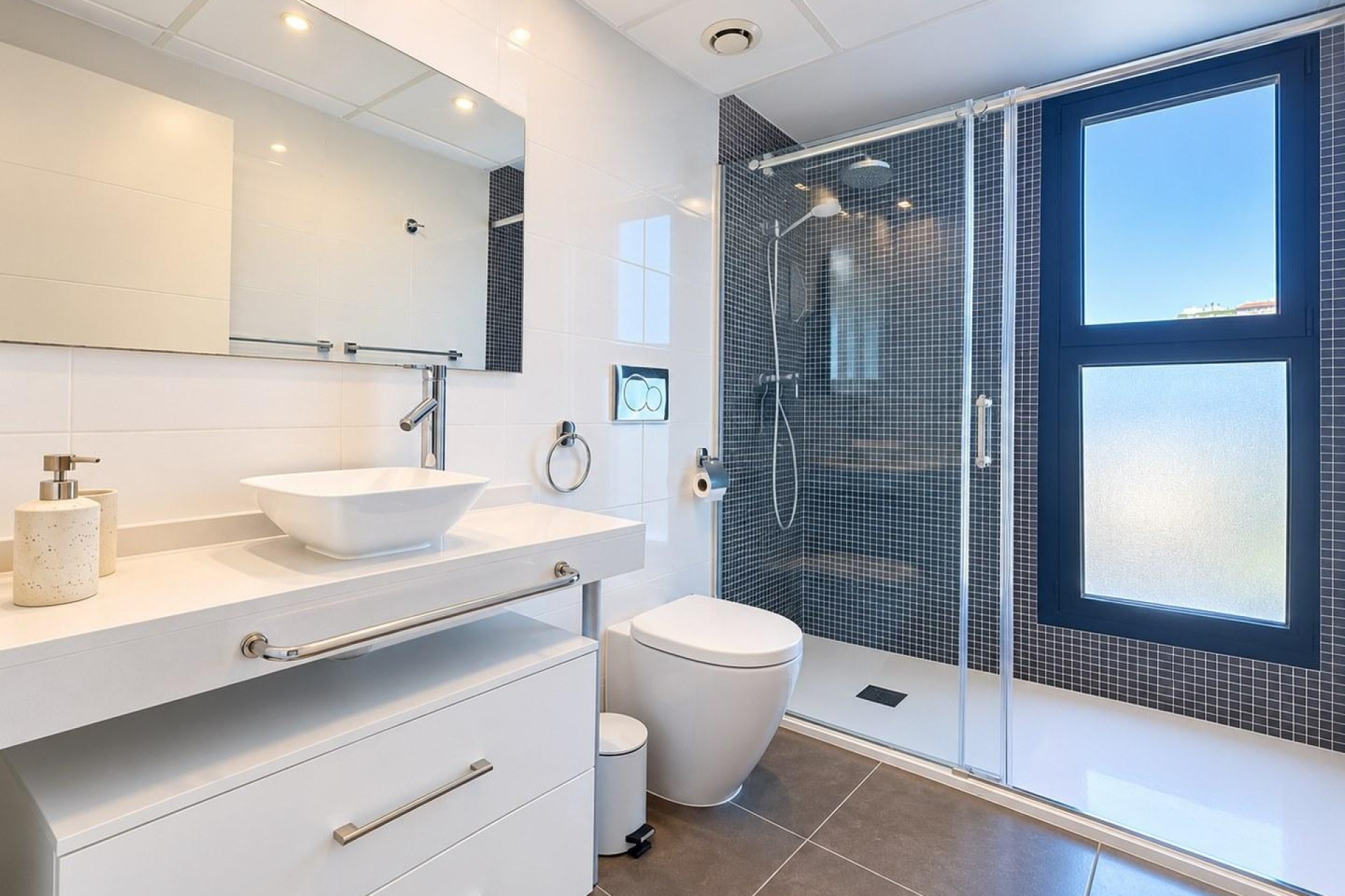 Resale - Apartment  - Torrevieja - Punta prima