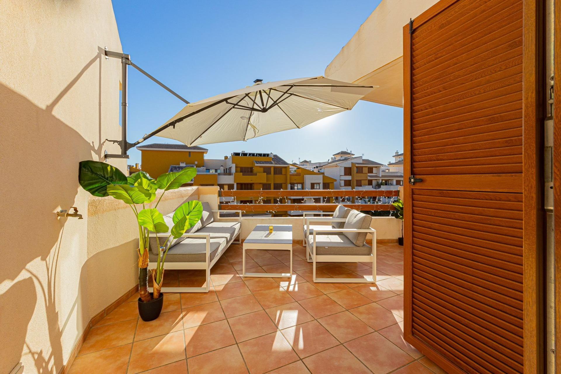 Resale - Apartment  - Torrevieja - Punta prima