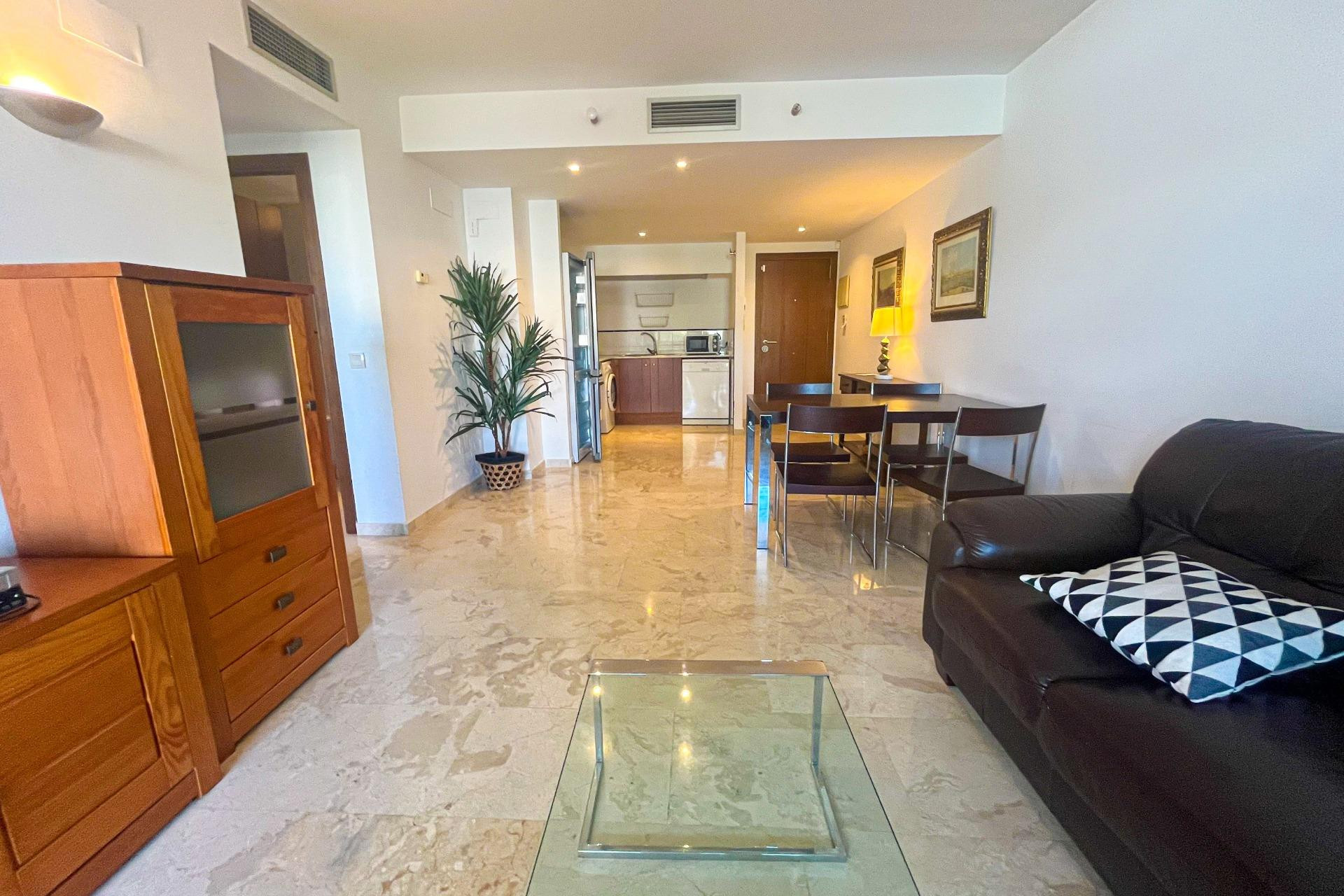 Resale - Apartment  - Torrevieja - Punta prima