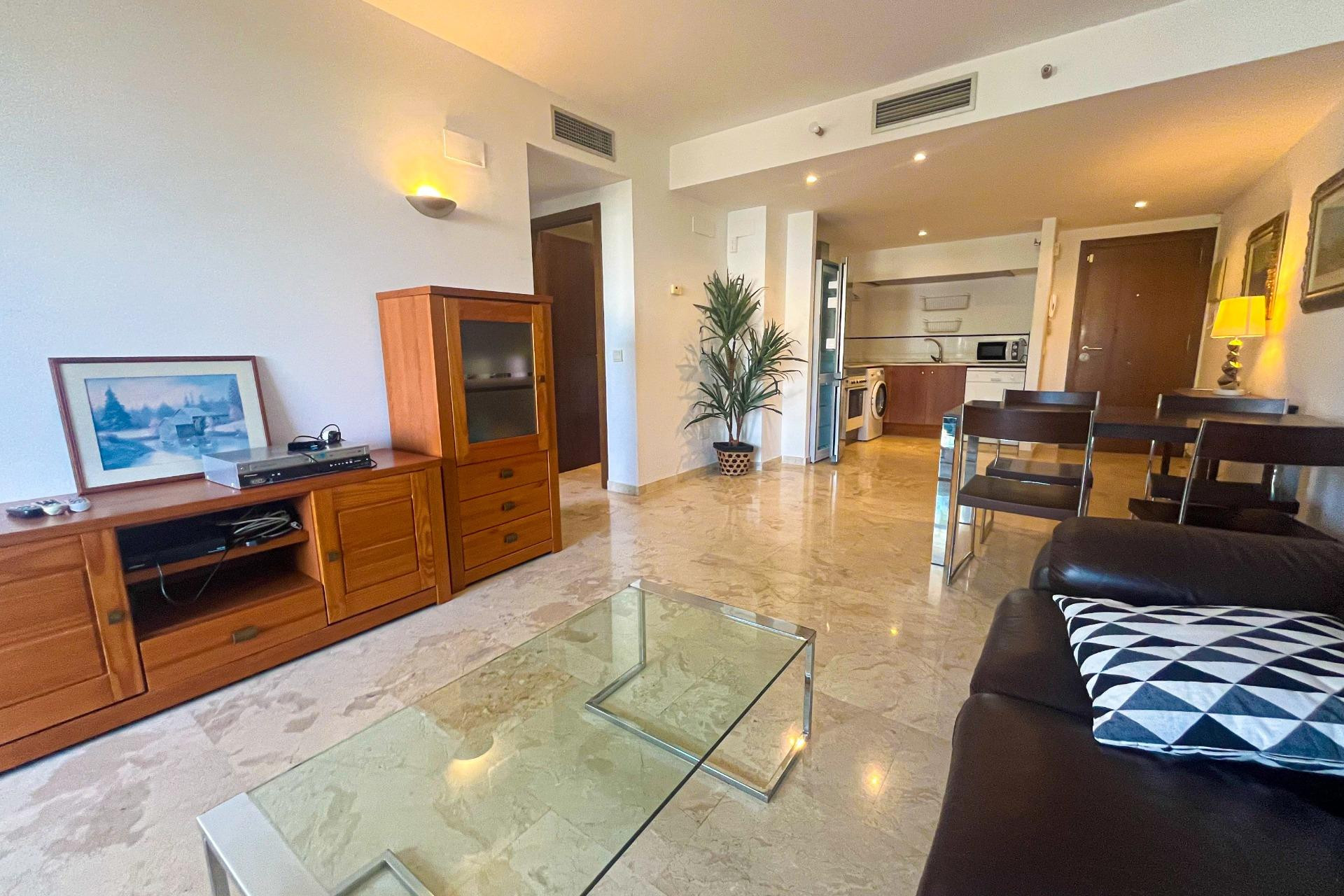 Resale - Apartment  - Torrevieja - Punta prima