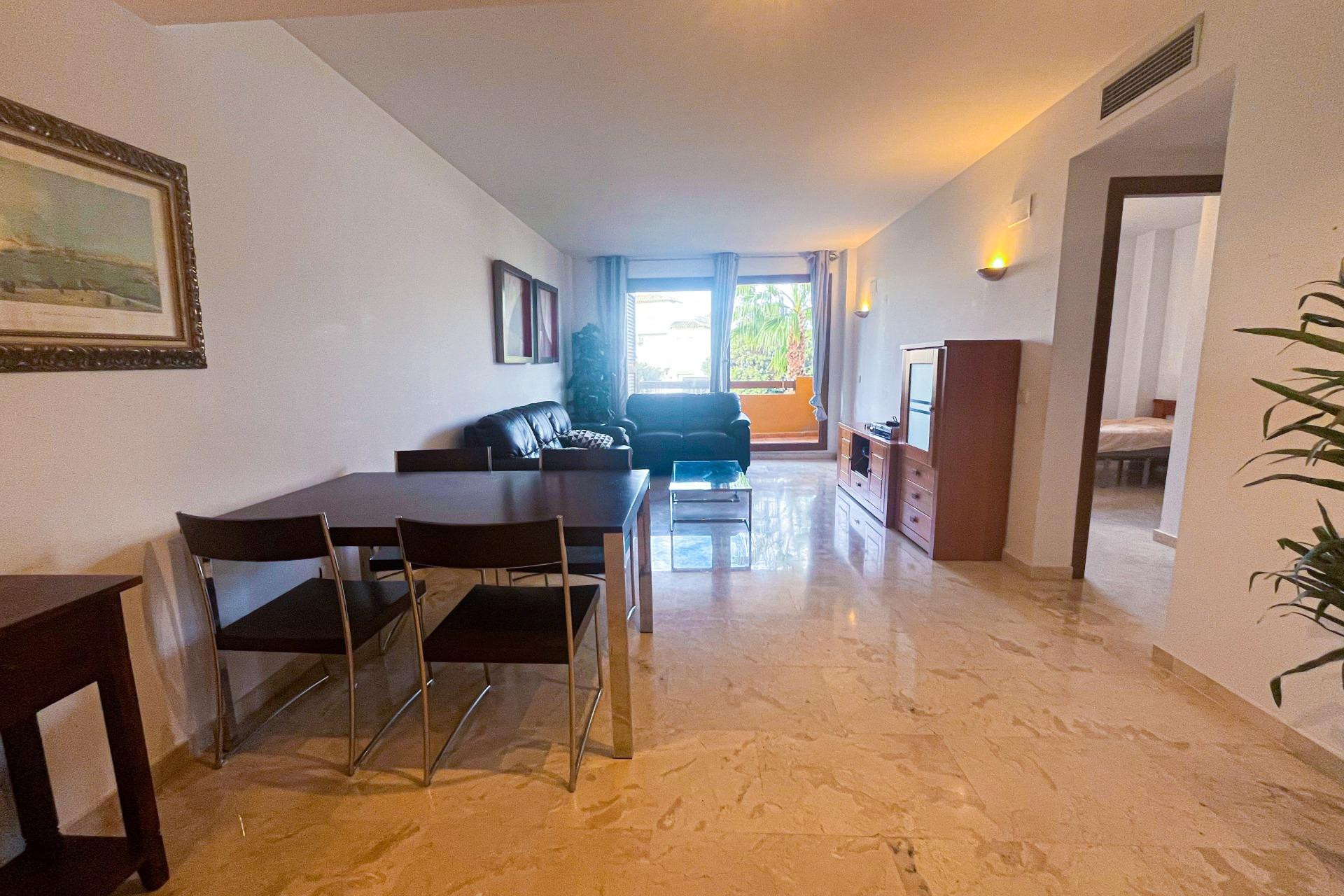 Resale - Apartment  - Torrevieja - Punta prima