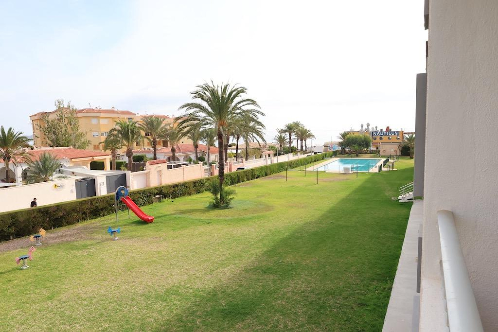 Resale - Apartment  - Torrevieja - Punta prima