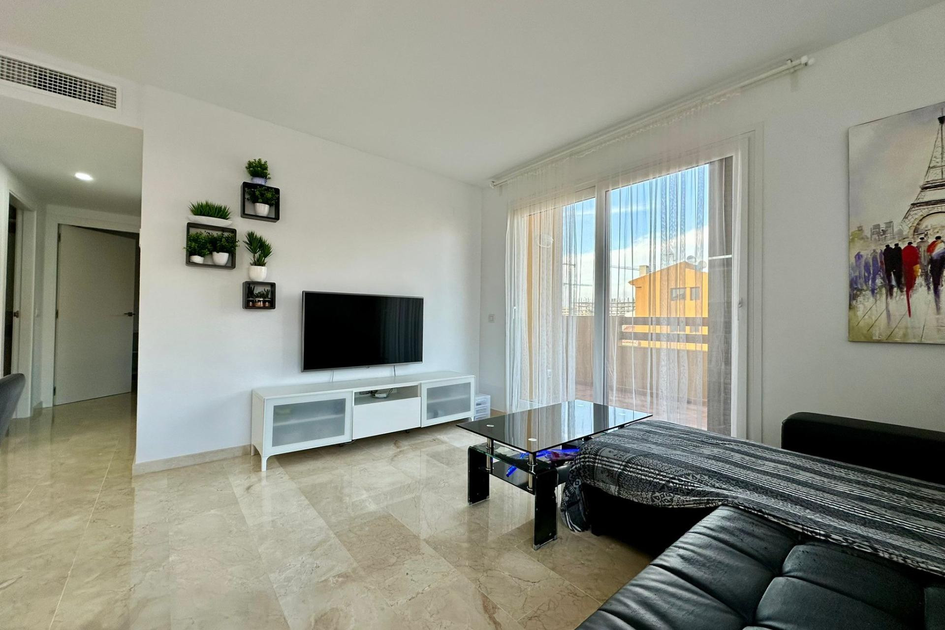 Resale - Apartment  - Torrevieja - Punta prima