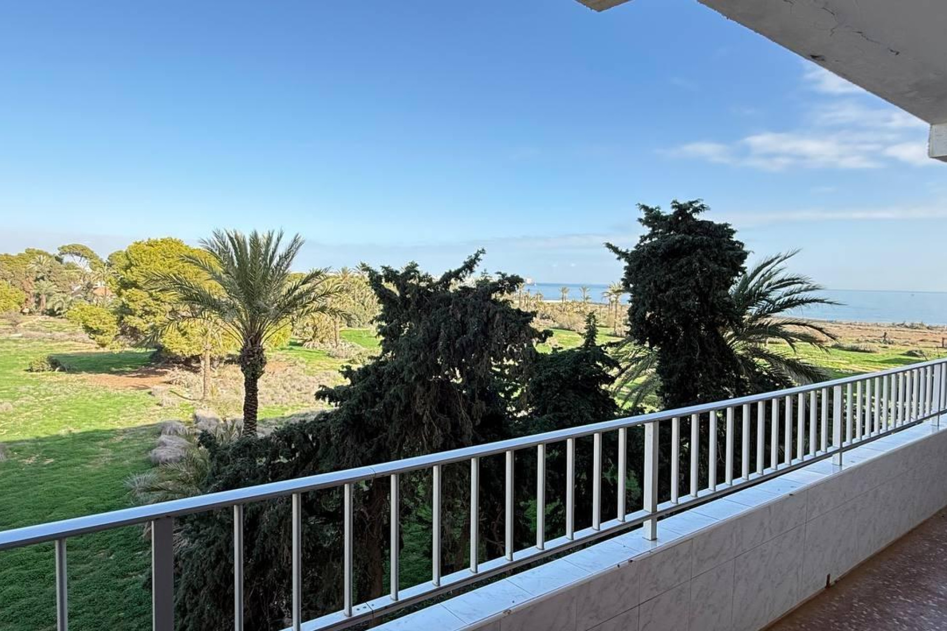 Resale - Apartment  - Torrevieja - Punta prima