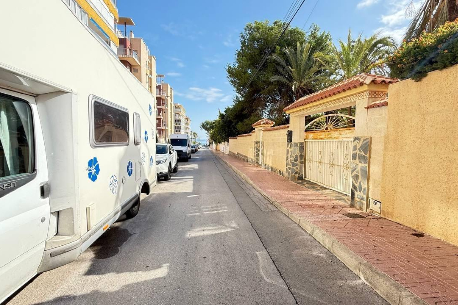 Resale - Apartment  - Torrevieja - Punta prima