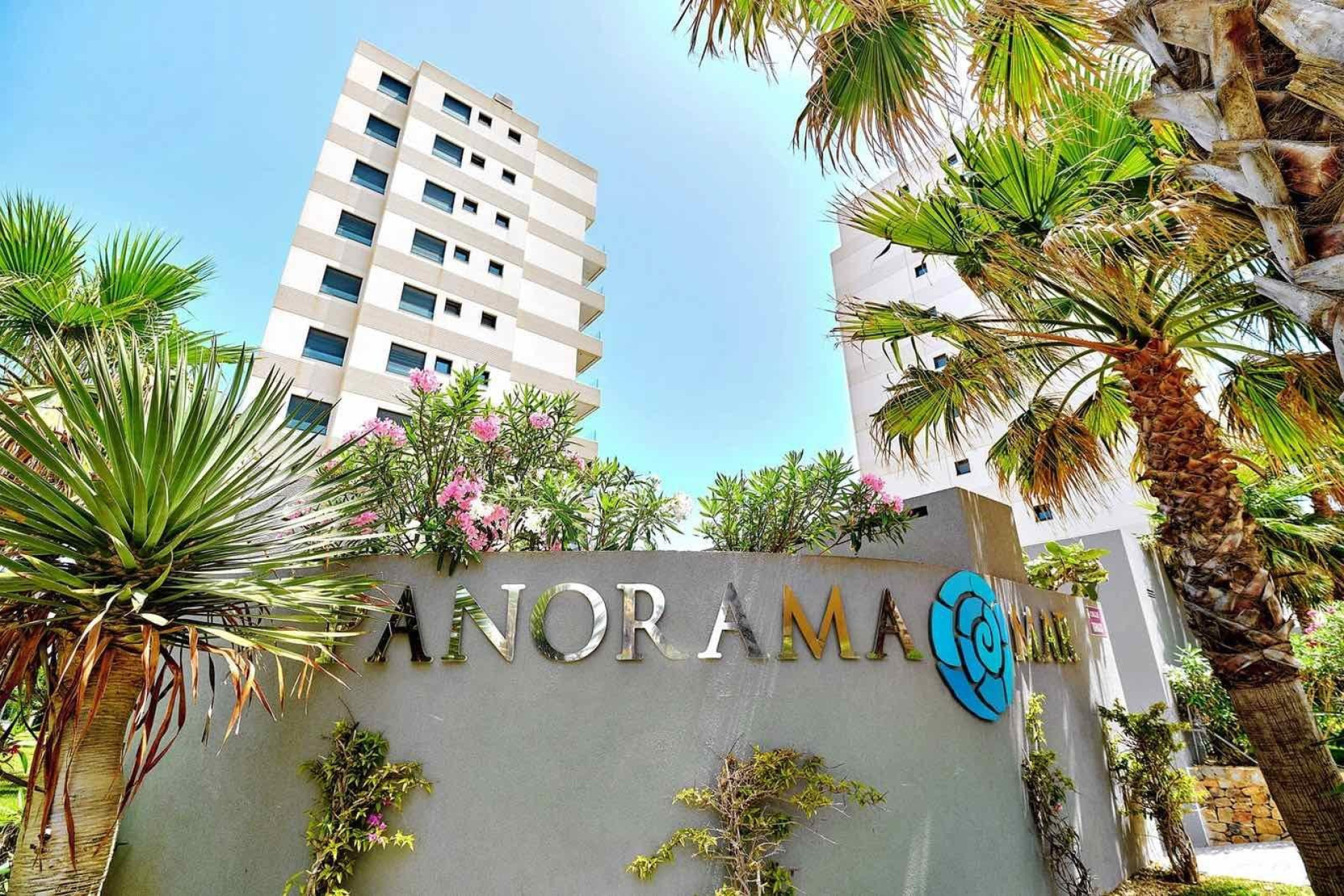 Resale - Apartment  - Torrevieja - Punta prima