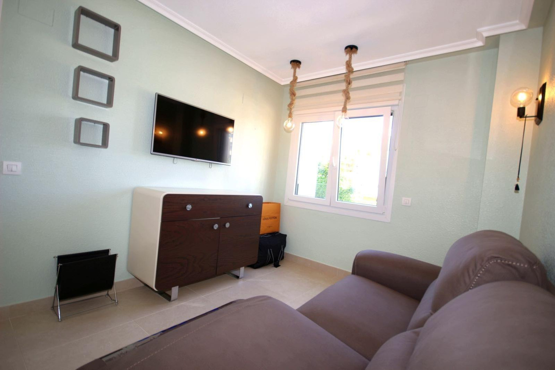 Resale - Apartment  - Torrevieja - Punta prima