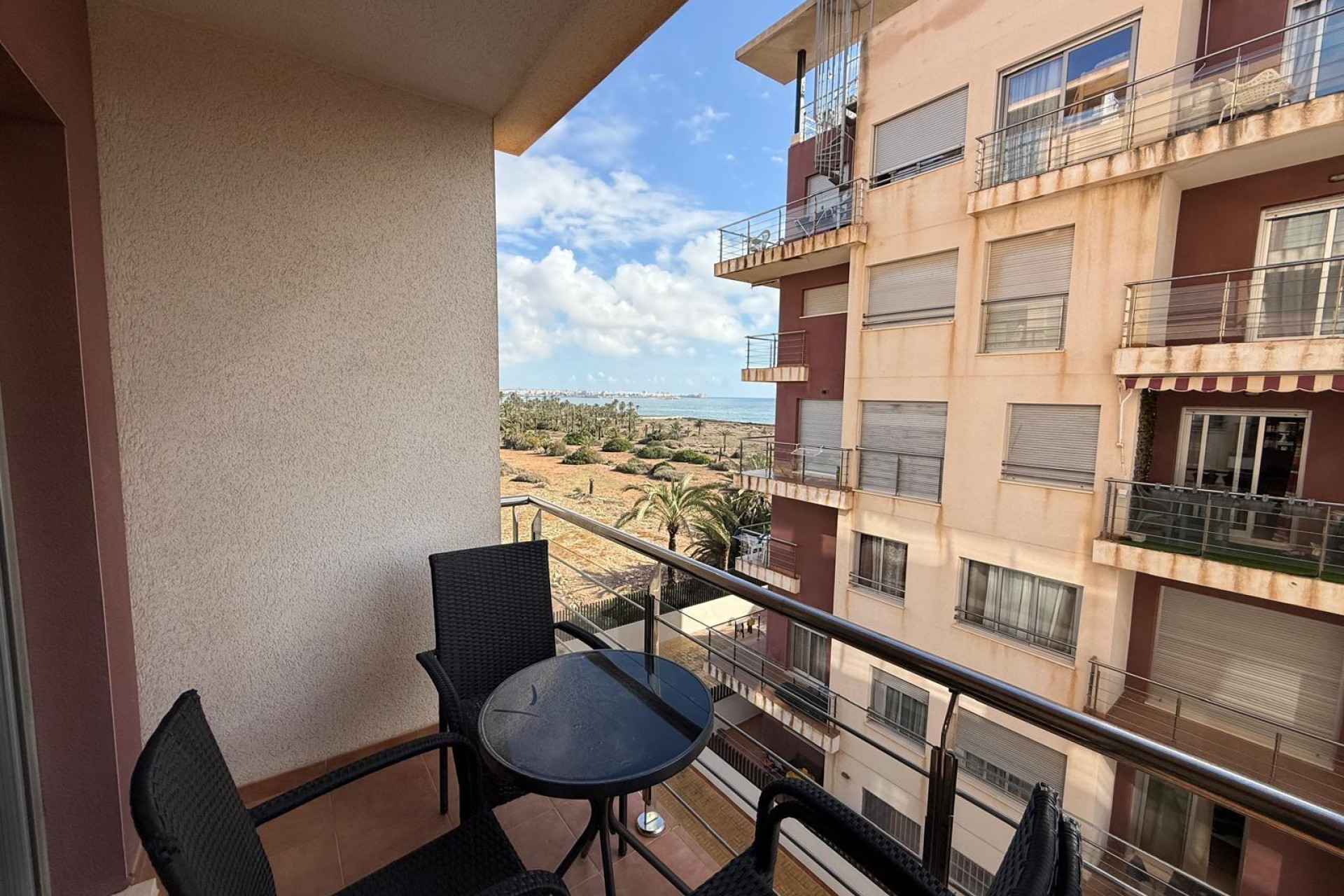 Resale - Apartment  - Torrevieja - Punta prima