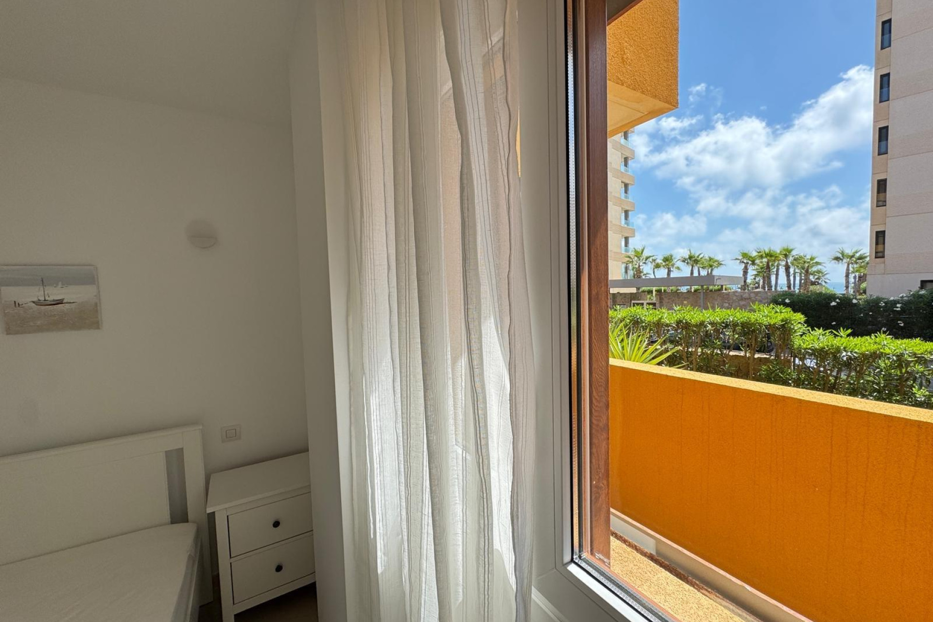 Resale - Apartment  - Torrevieja - Punta prima