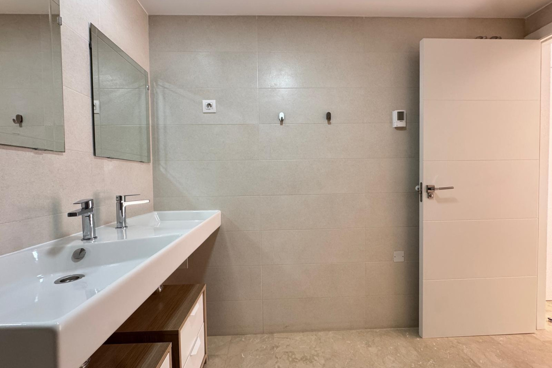 Resale - Apartment  - Torrevieja - Punta prima