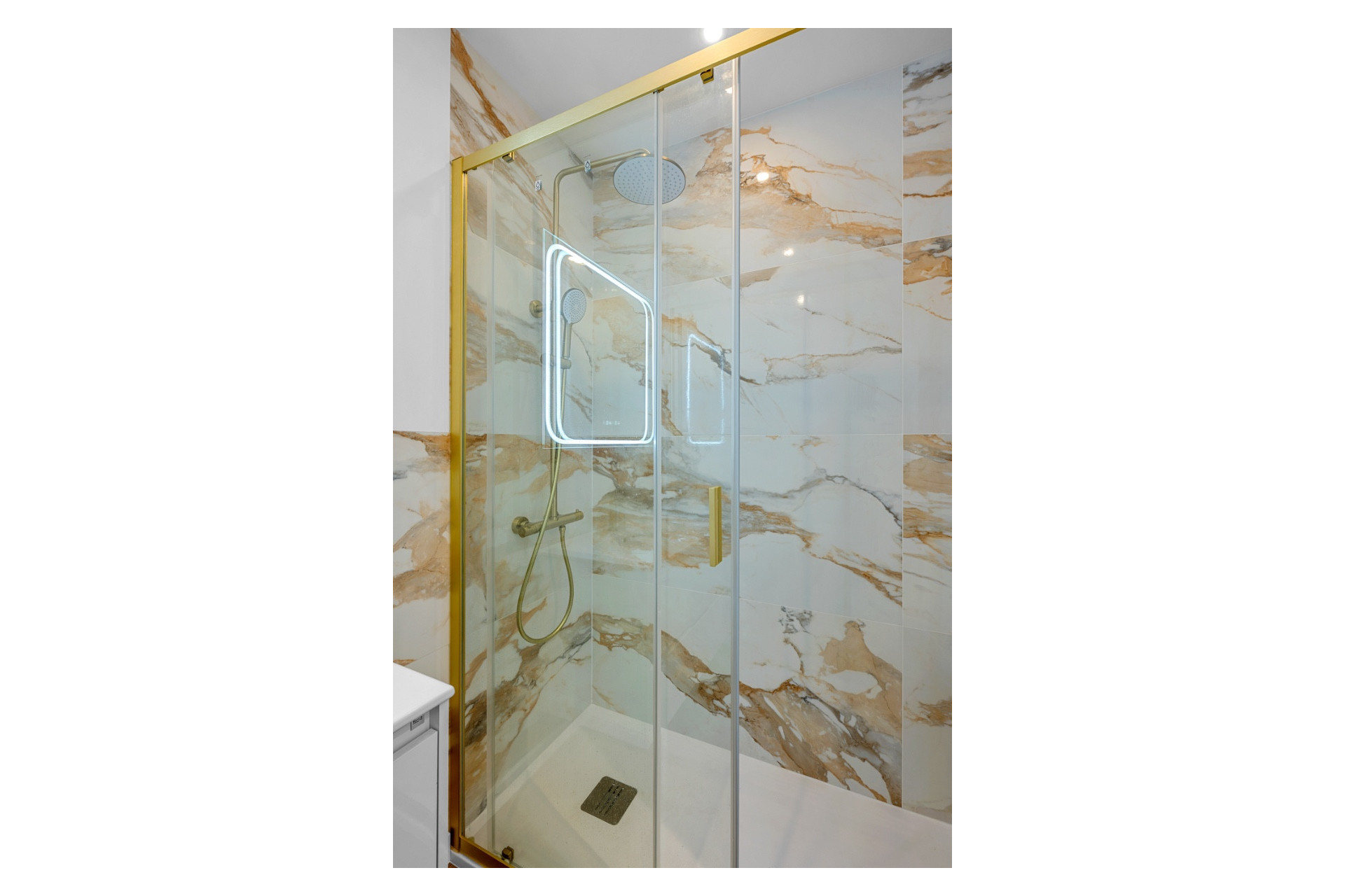 Resale - Apartment  - Torrevieja - Rocio del Mar