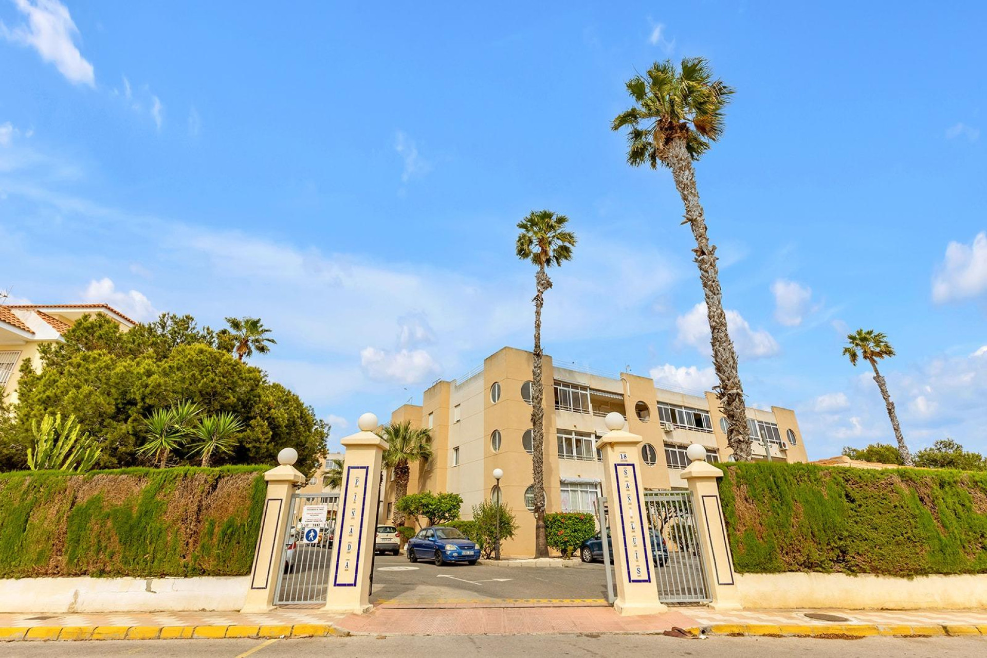 Resale - Apartment  - Torrevieja - San luis