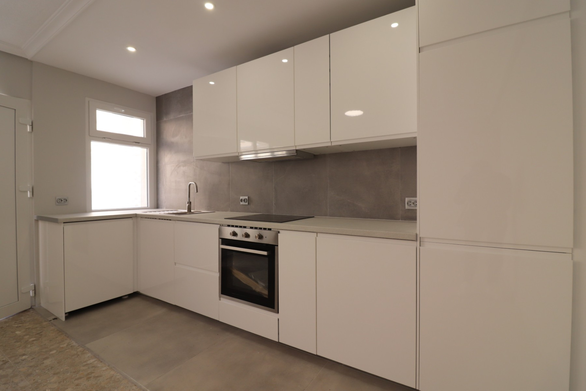 Resale - Apartment  - Torrevieja - Torre La Mata