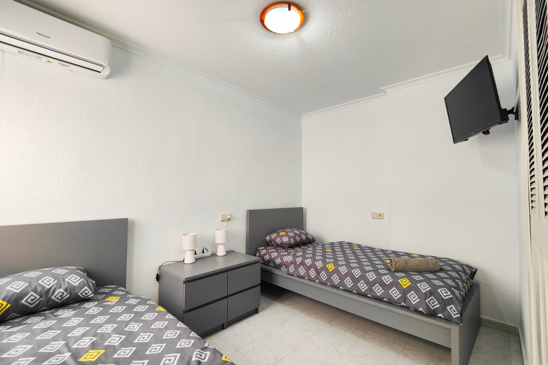 Resale - Apartment  - Torrevieja - Torre La Mata