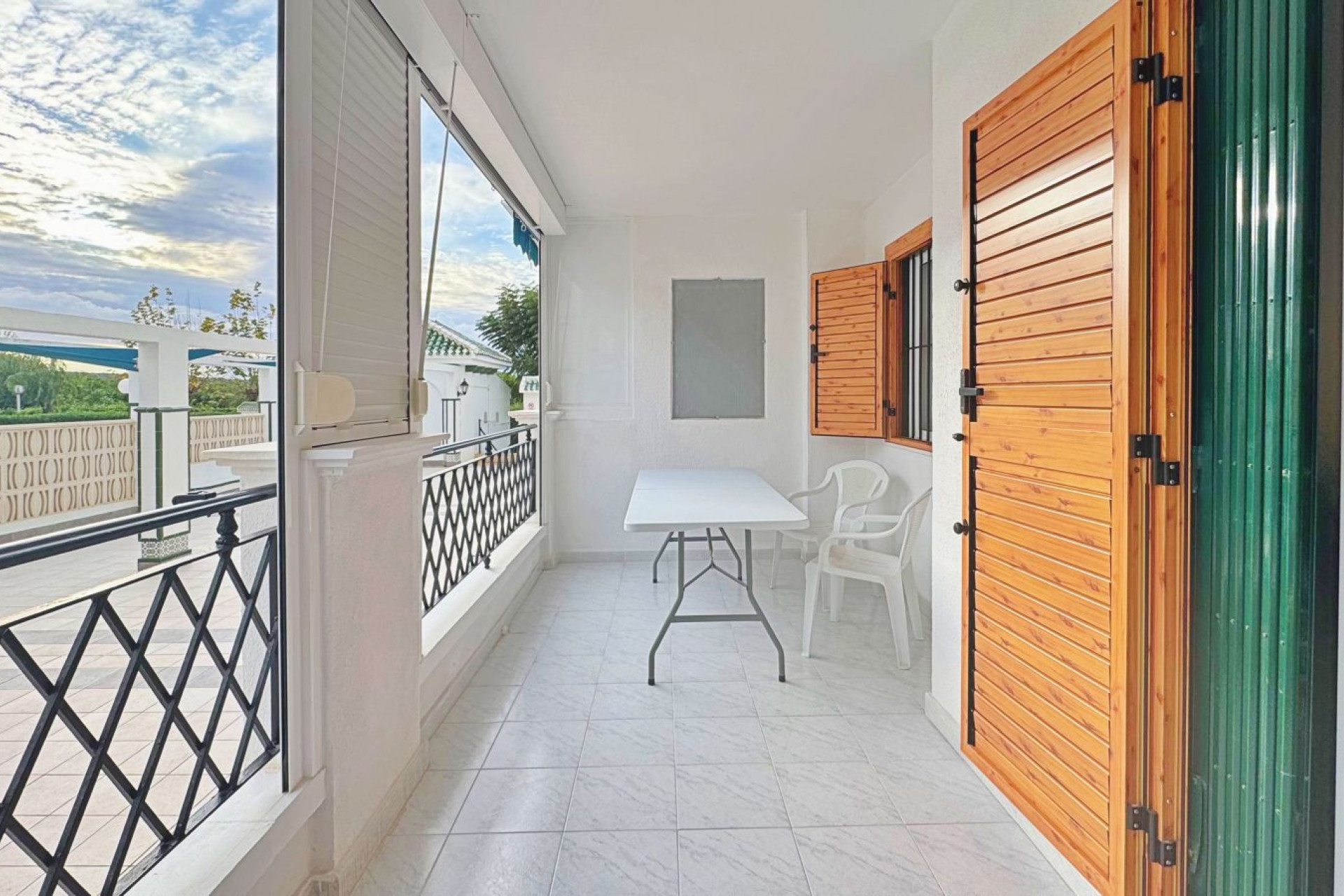 Resale - Apartment  - Torrevieja - Torre La Mata
