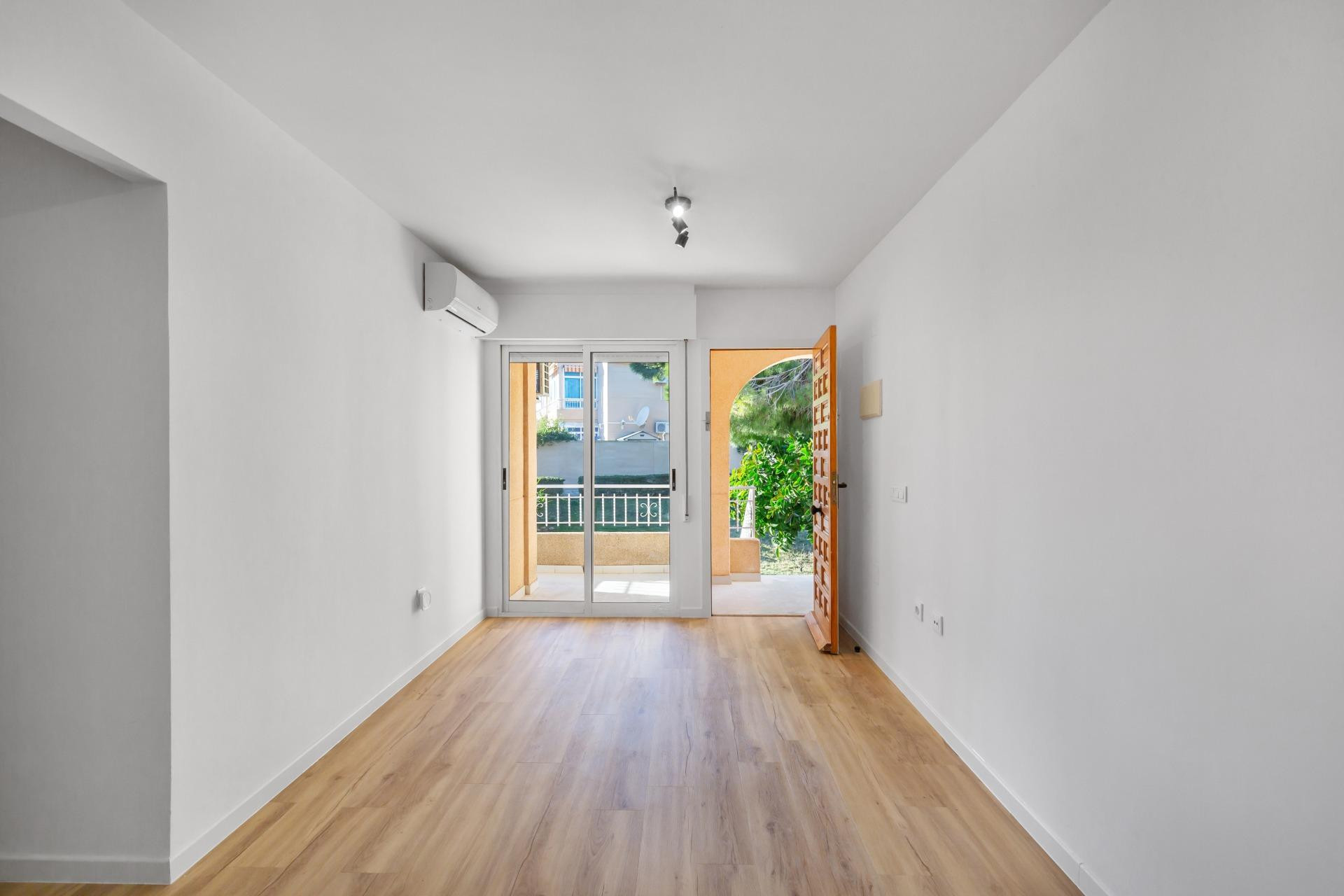 Resale - Apartment  - Torrevieja - Torreblanca