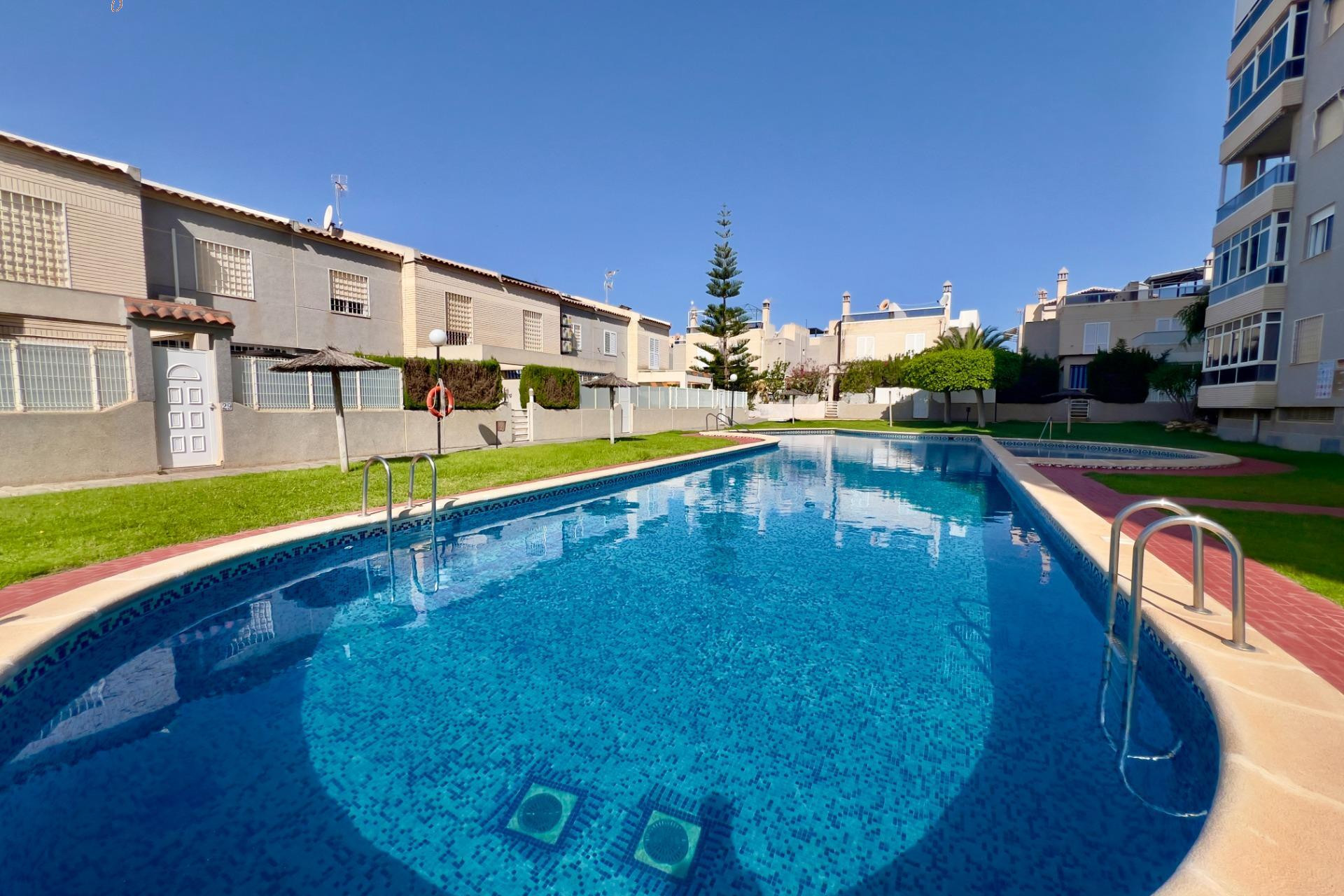 Resale - Apartment  - Torrevieja - Torreblanca