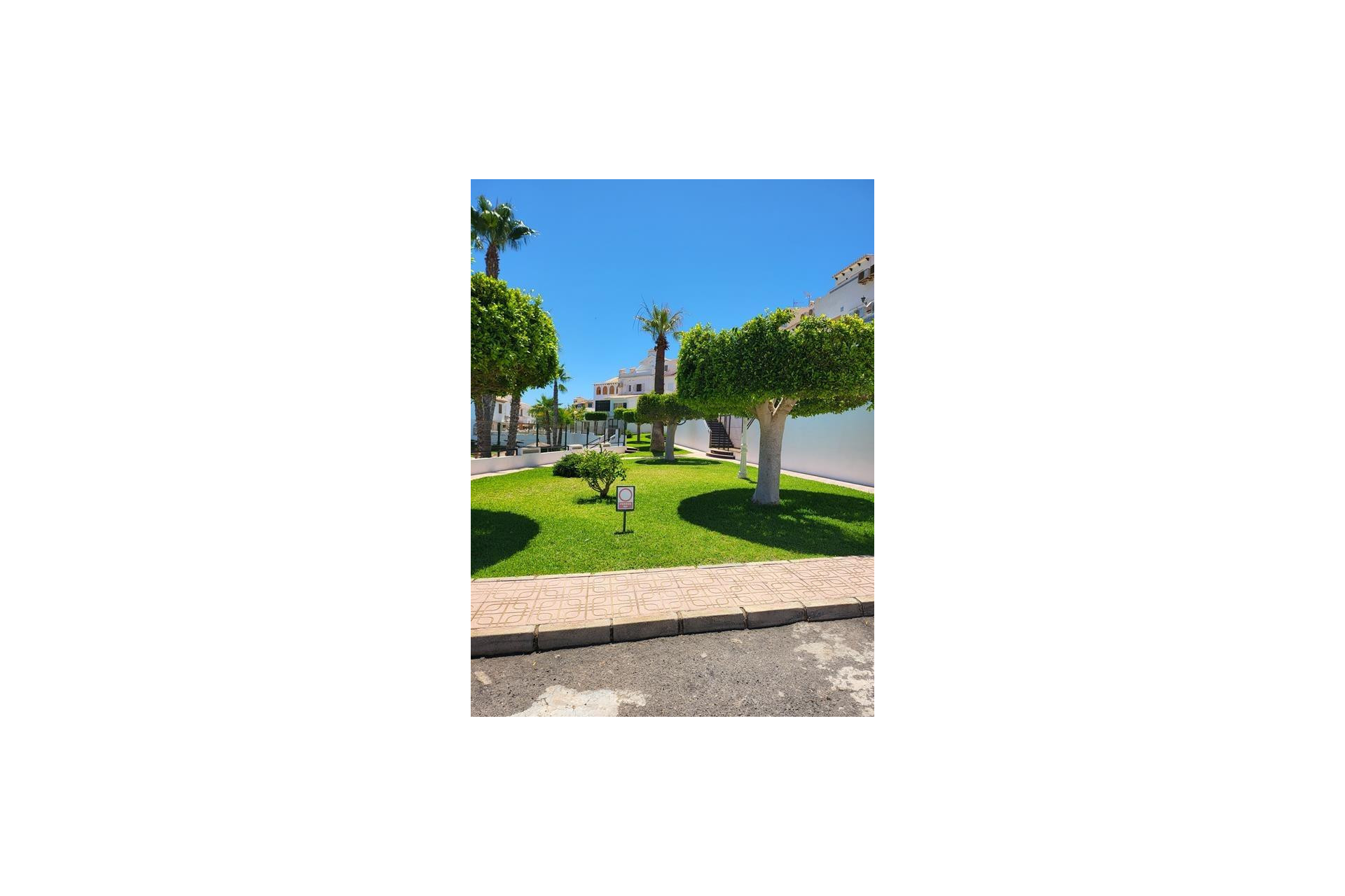 Resale - Apartment  - Torrevieja - Torreblanca