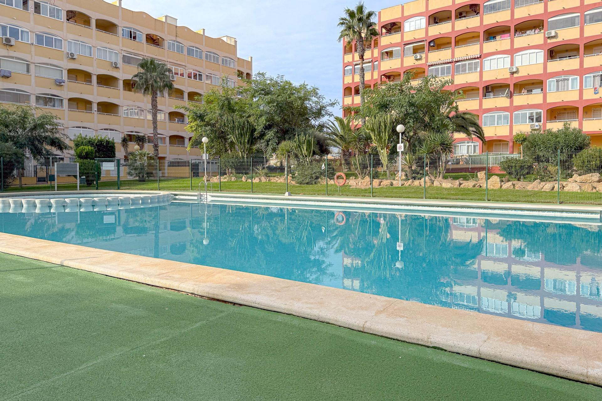 Resale - Apartment  - Torrevieja - Torreblanca